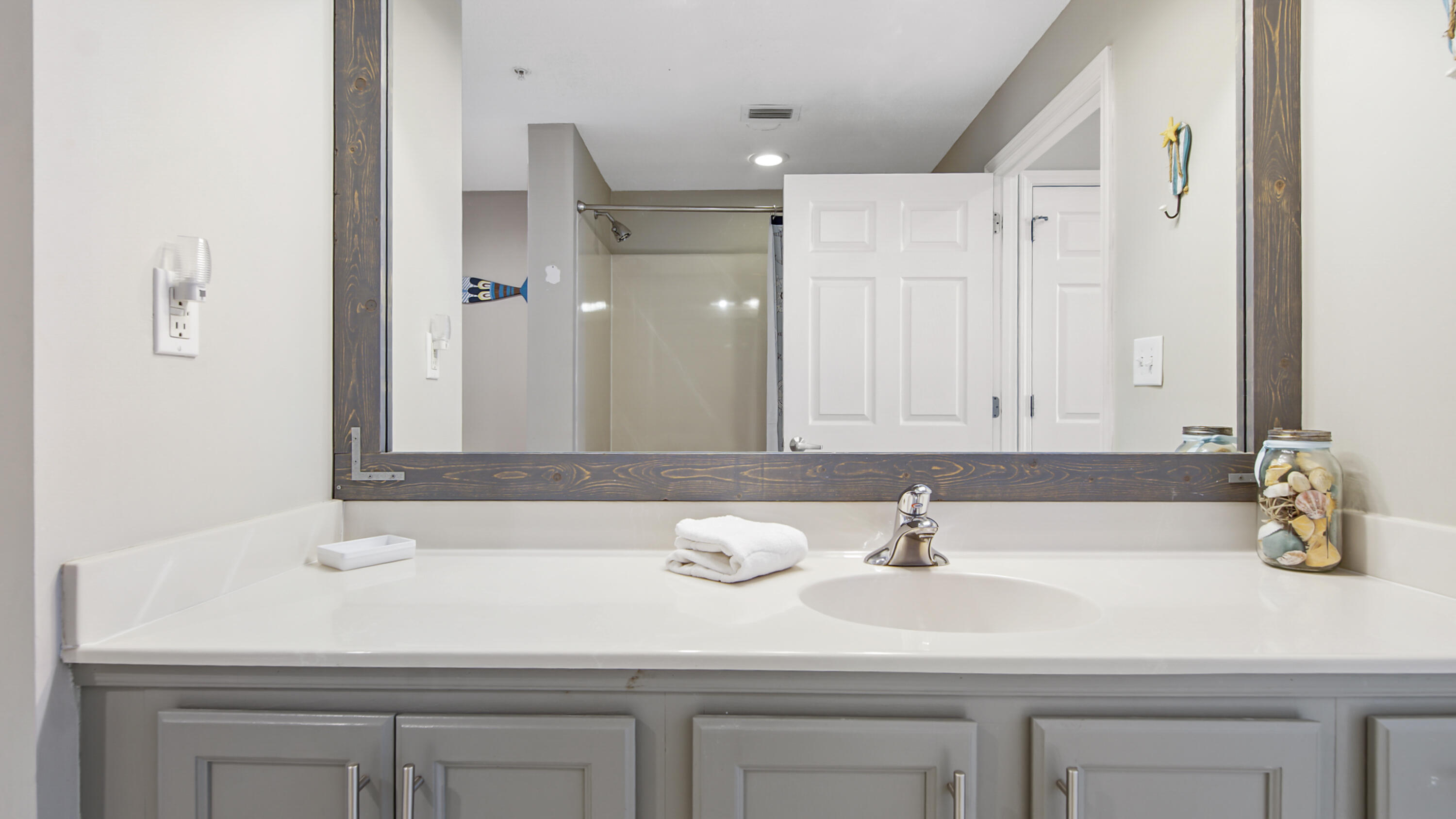 STERLING REEF - Residential
