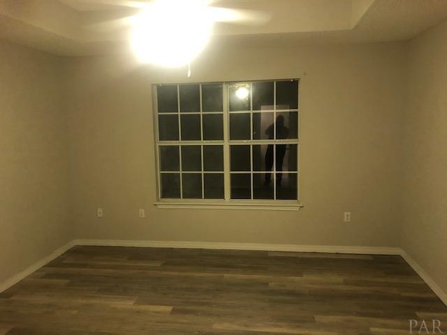 MELISSA OAKS - Residential