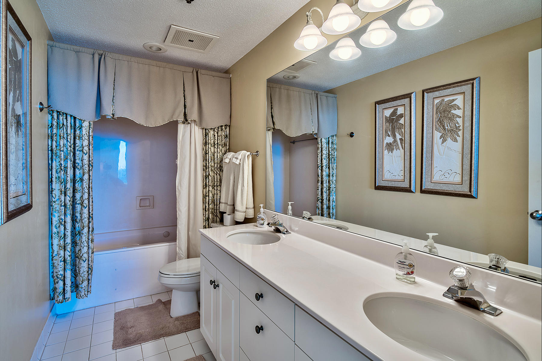 Leeward Key - Residential