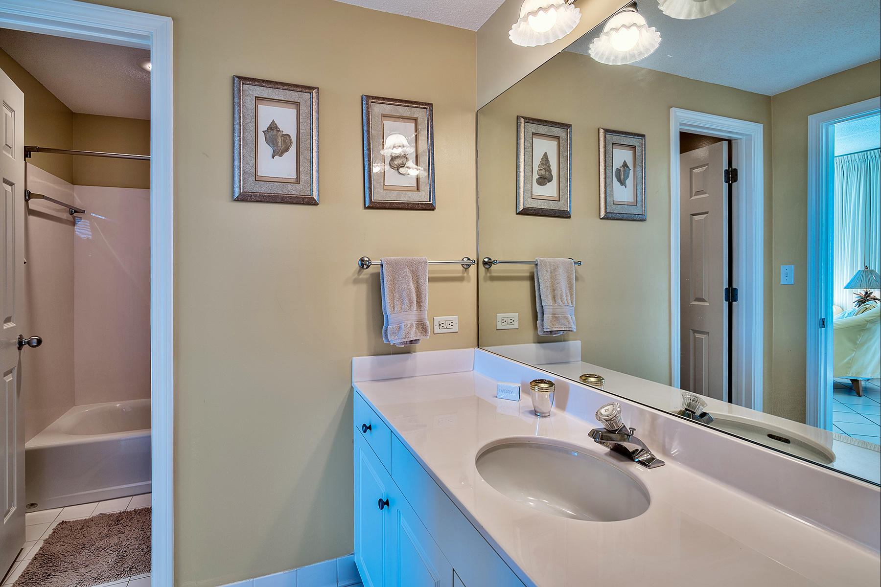 Leeward Key - Residential