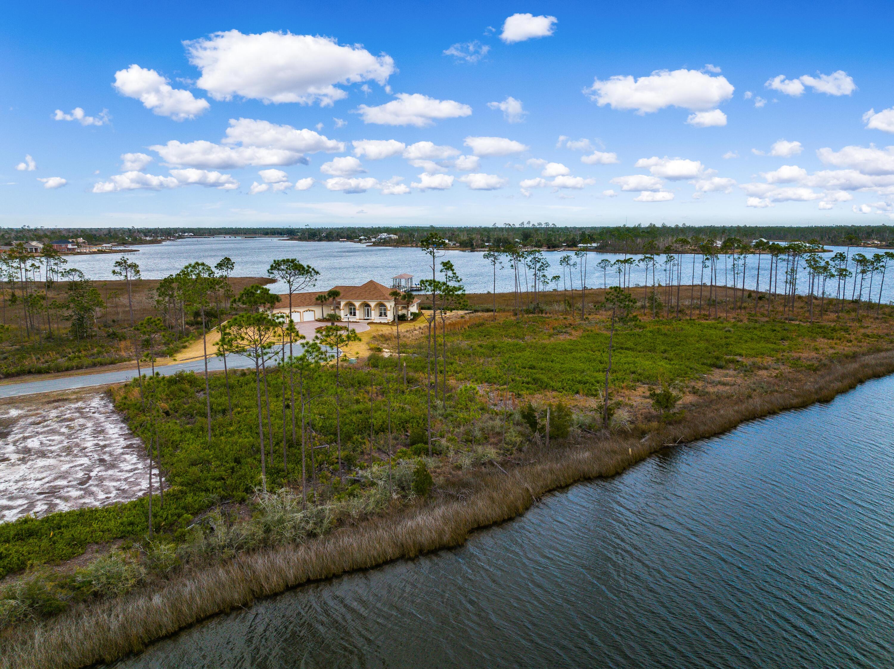 Laird Bayou - Land