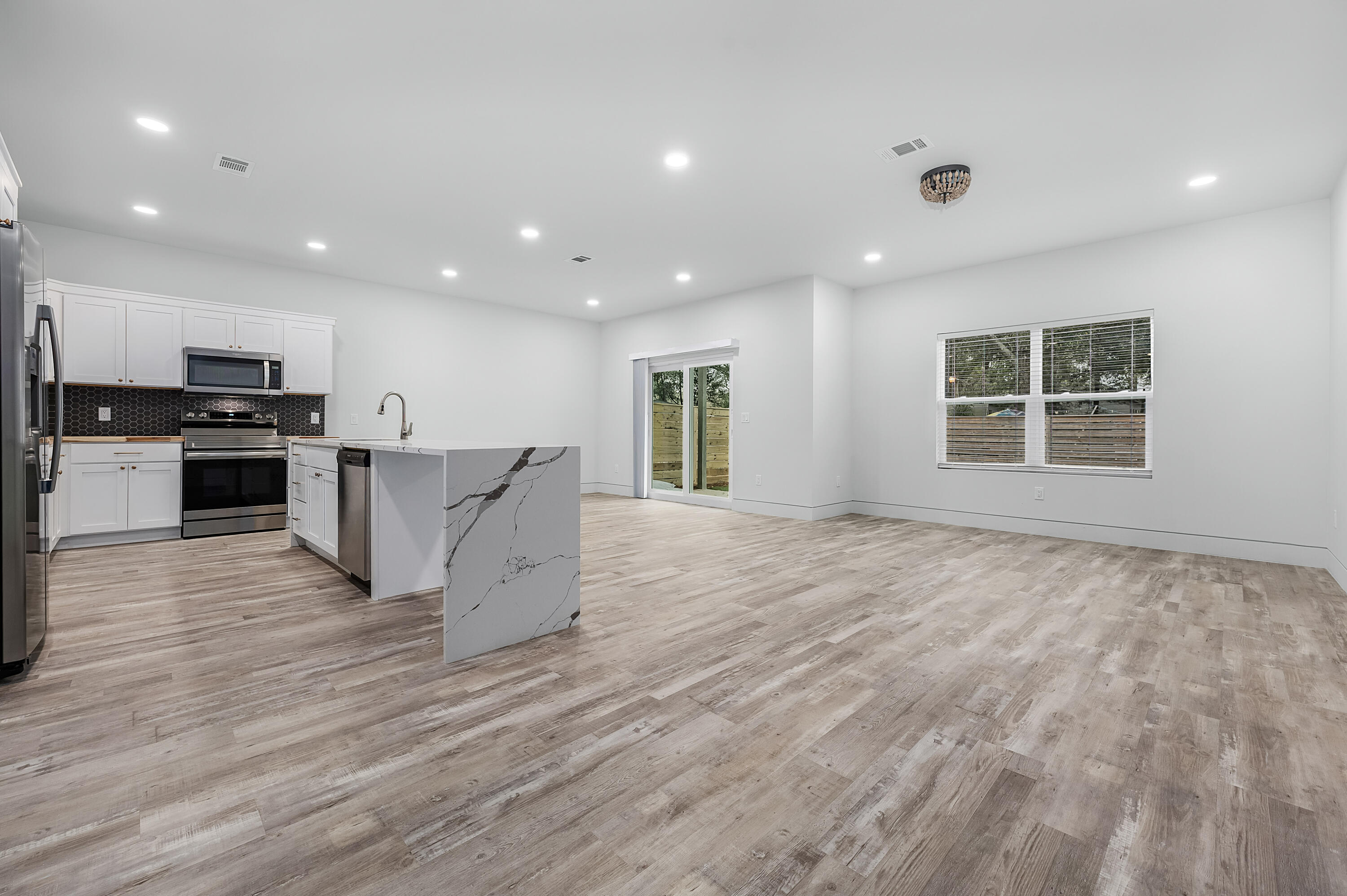 LOWERY TOWNHOMES - Residential