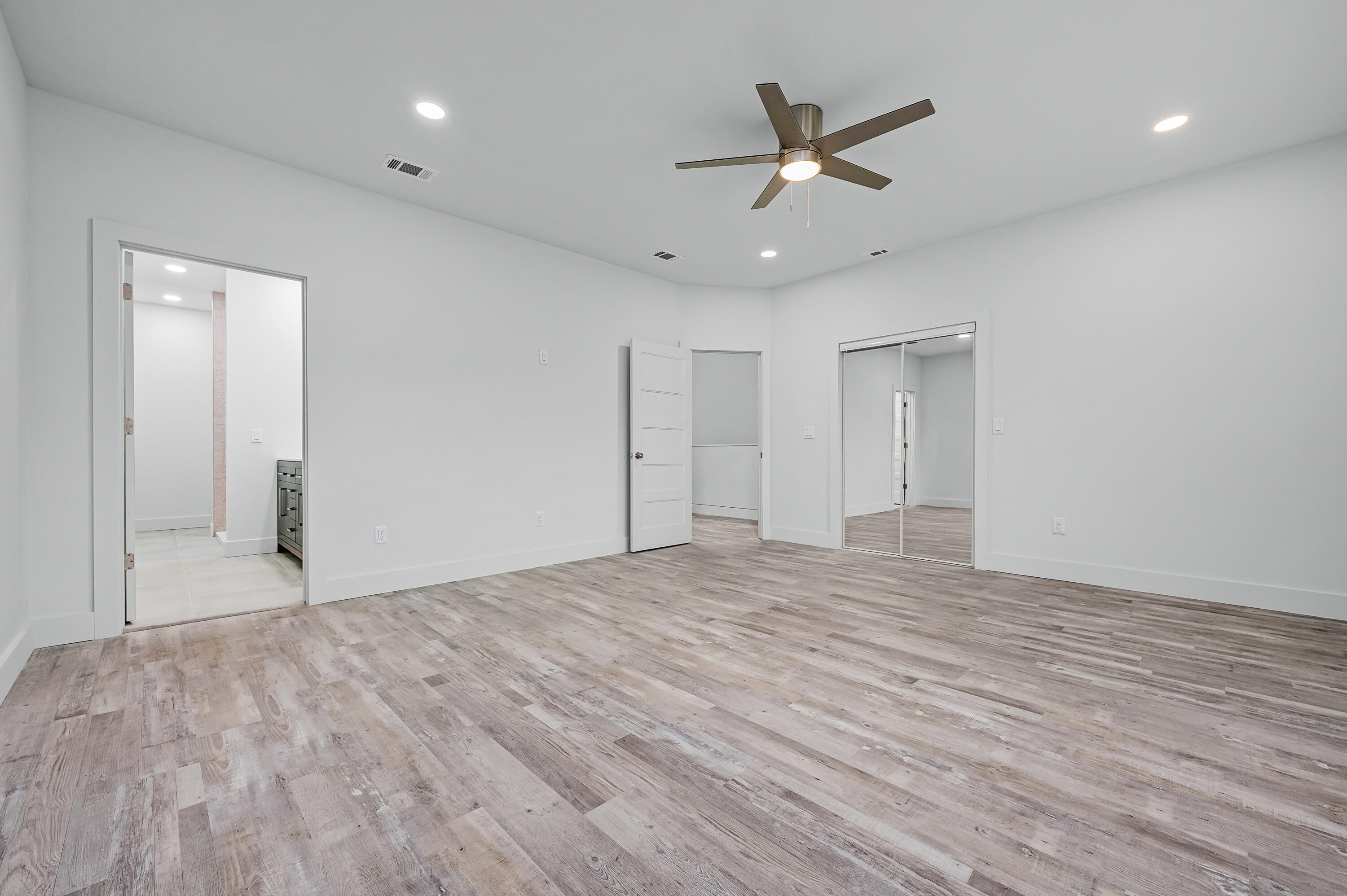 LOWERY TOWNHOMES - Residential