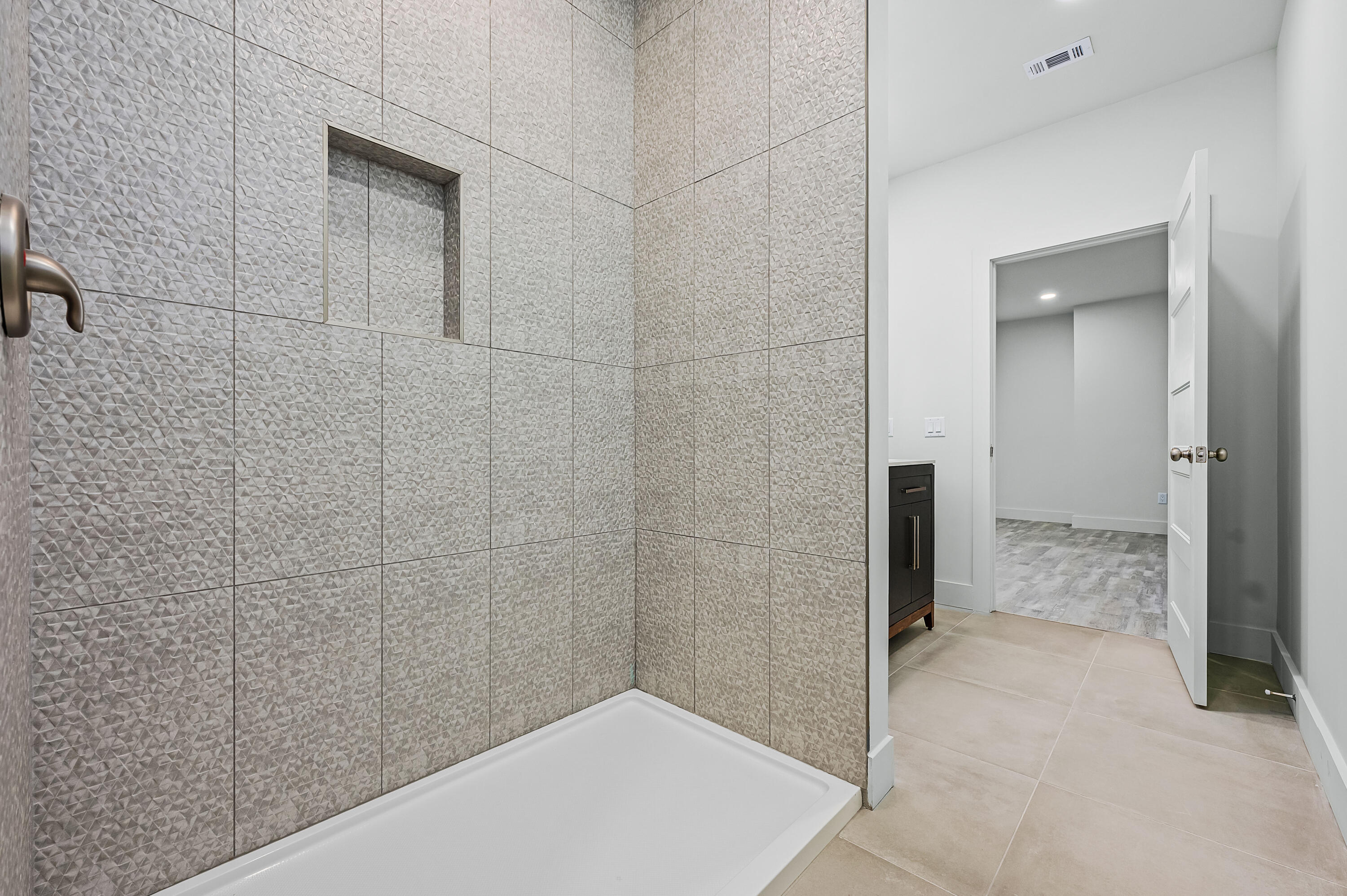 LOWERY TOWNHOMES - Residential