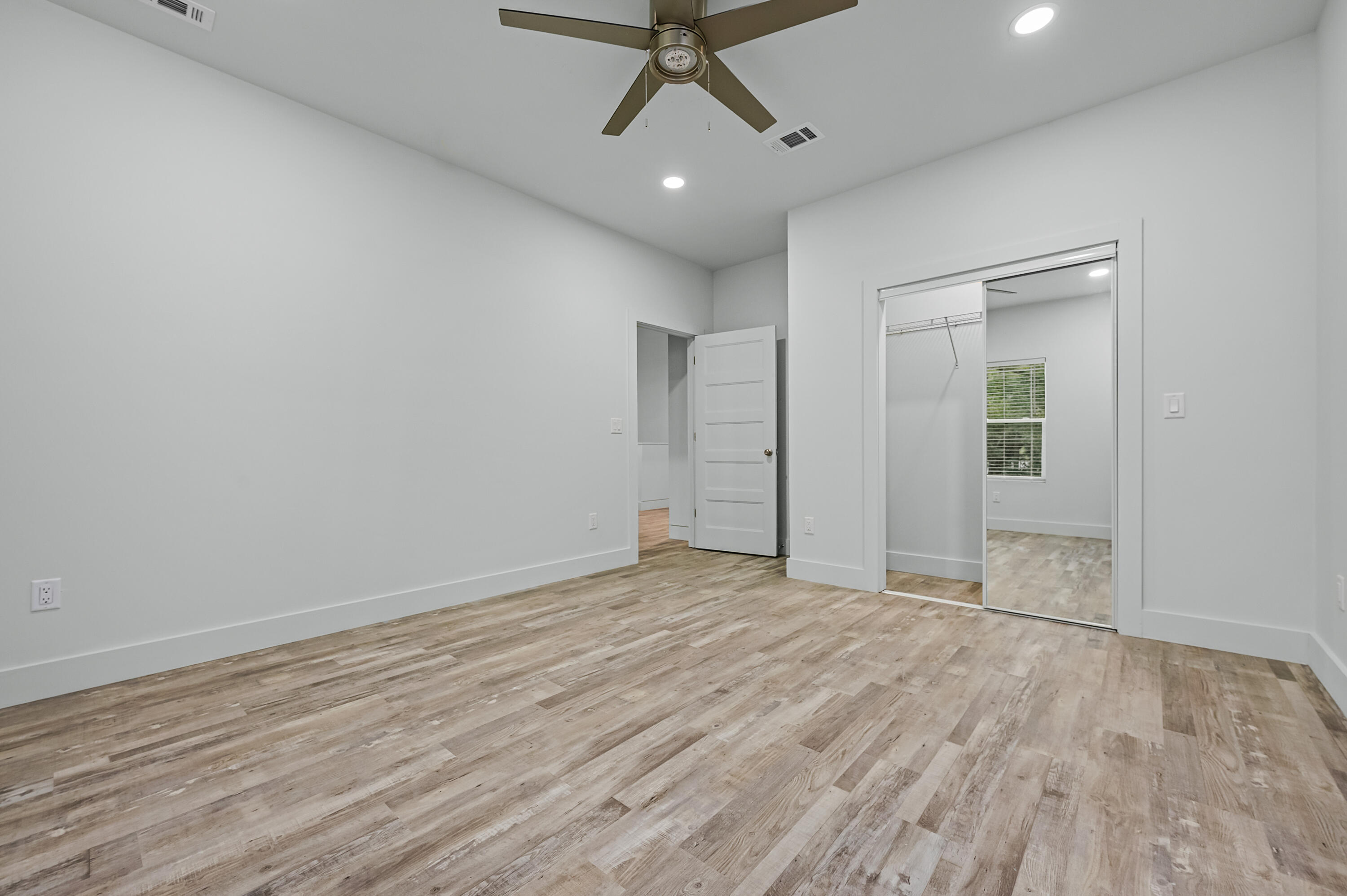 LOWERY TOWNHOMES - Residential