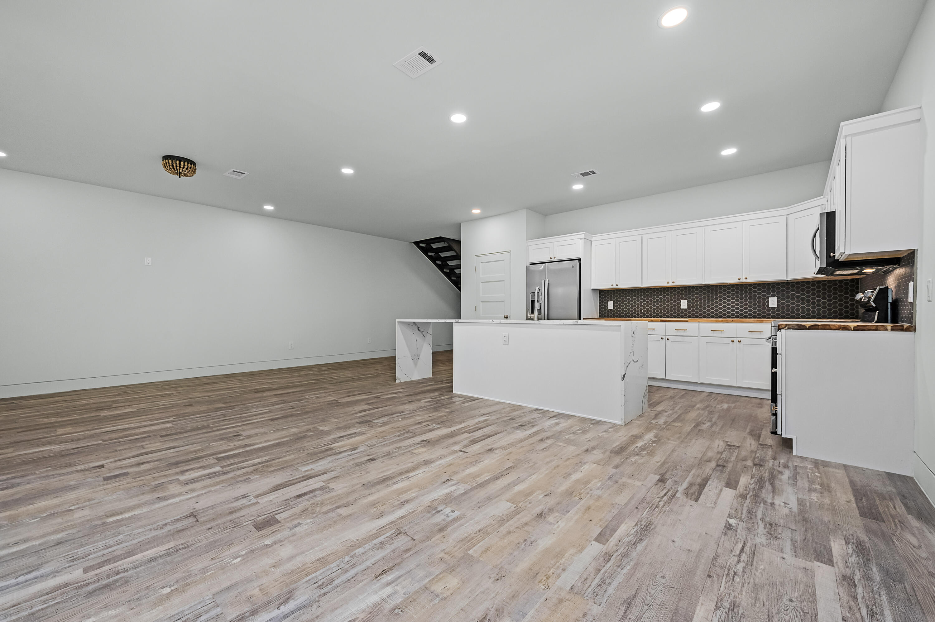 LOWERY TOWNHOMES - Residential