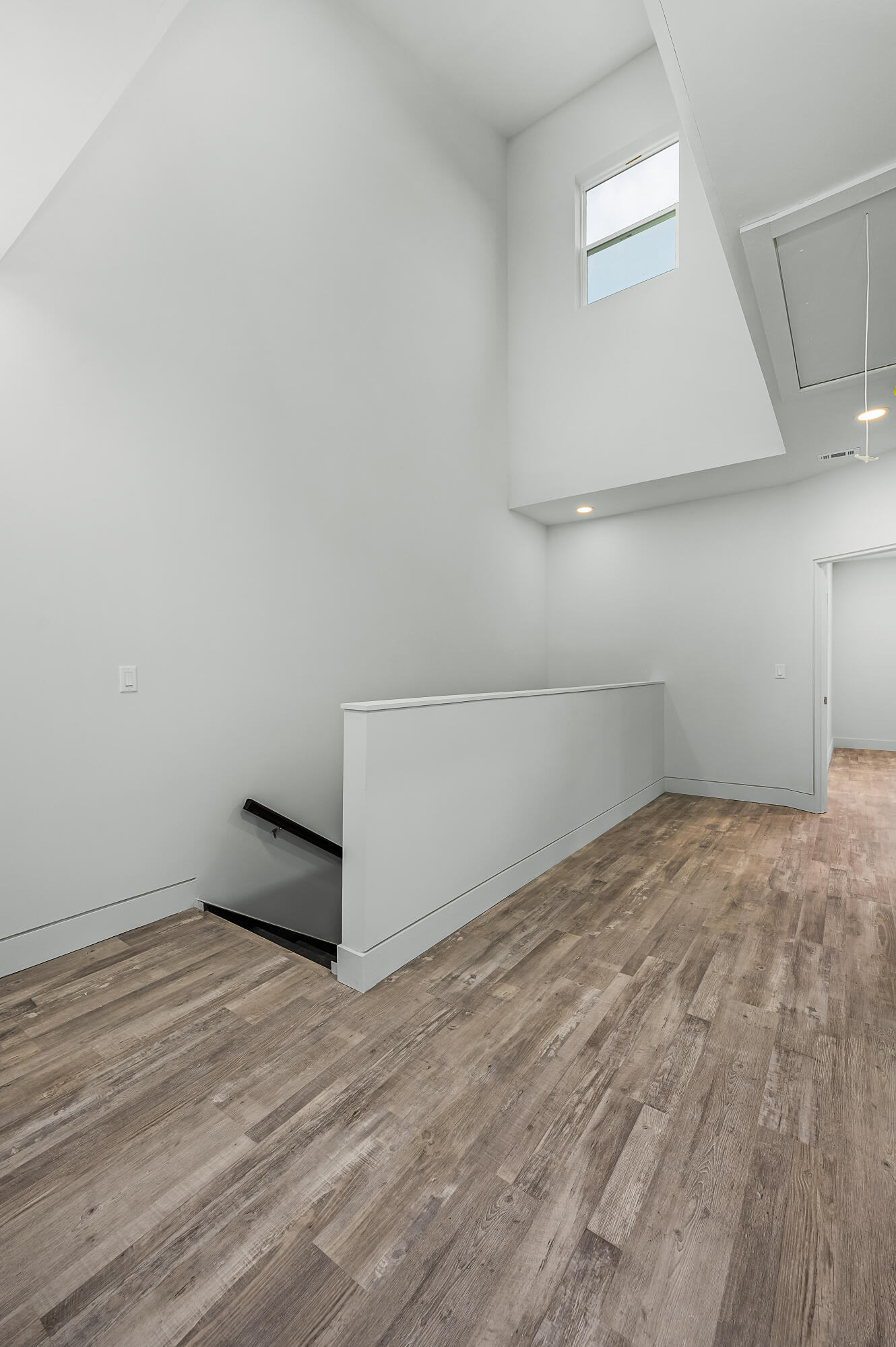 LOWERY TOWNHOMES - Residential