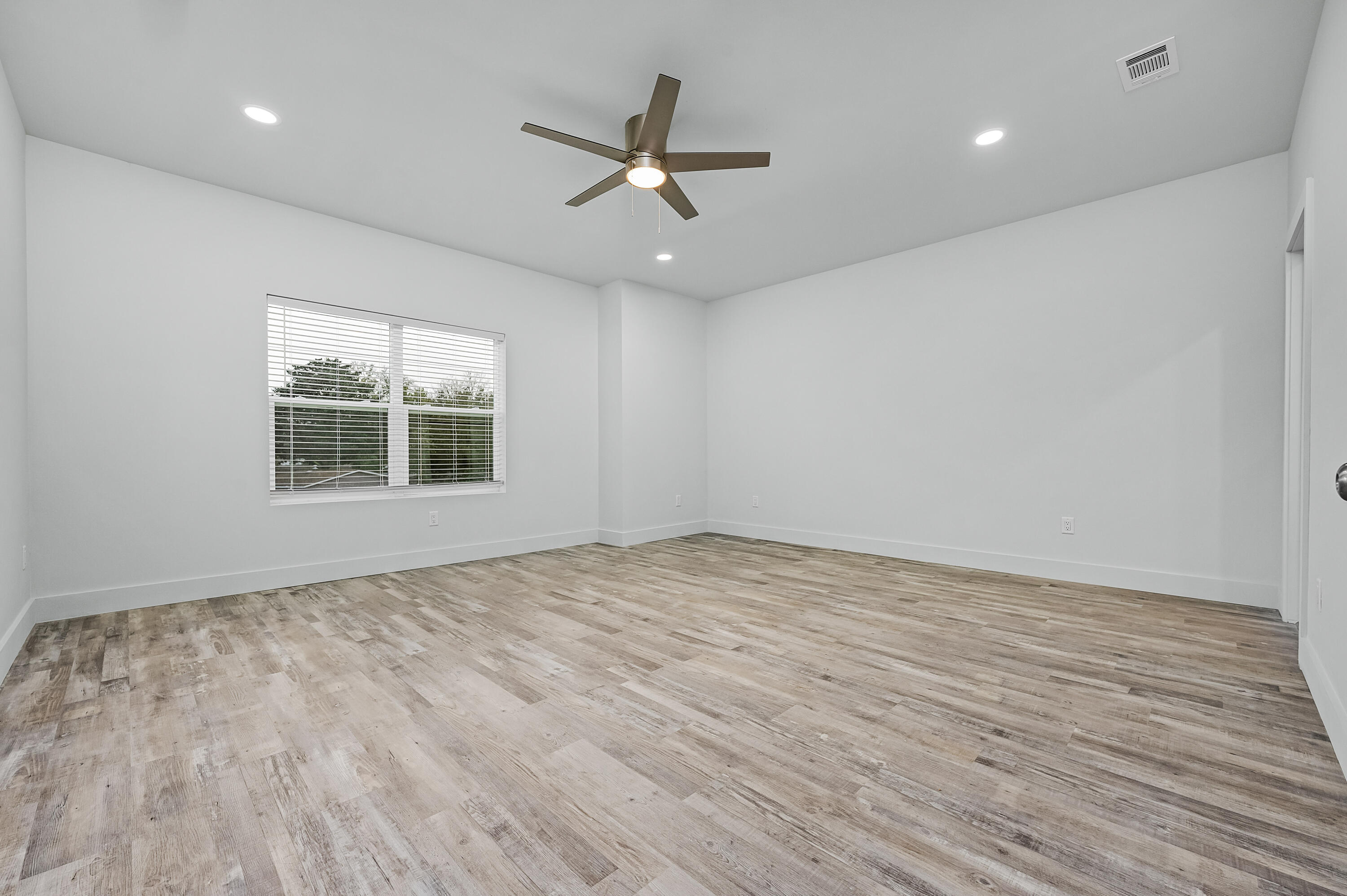 LOWERY TOWNHOMES - Residential