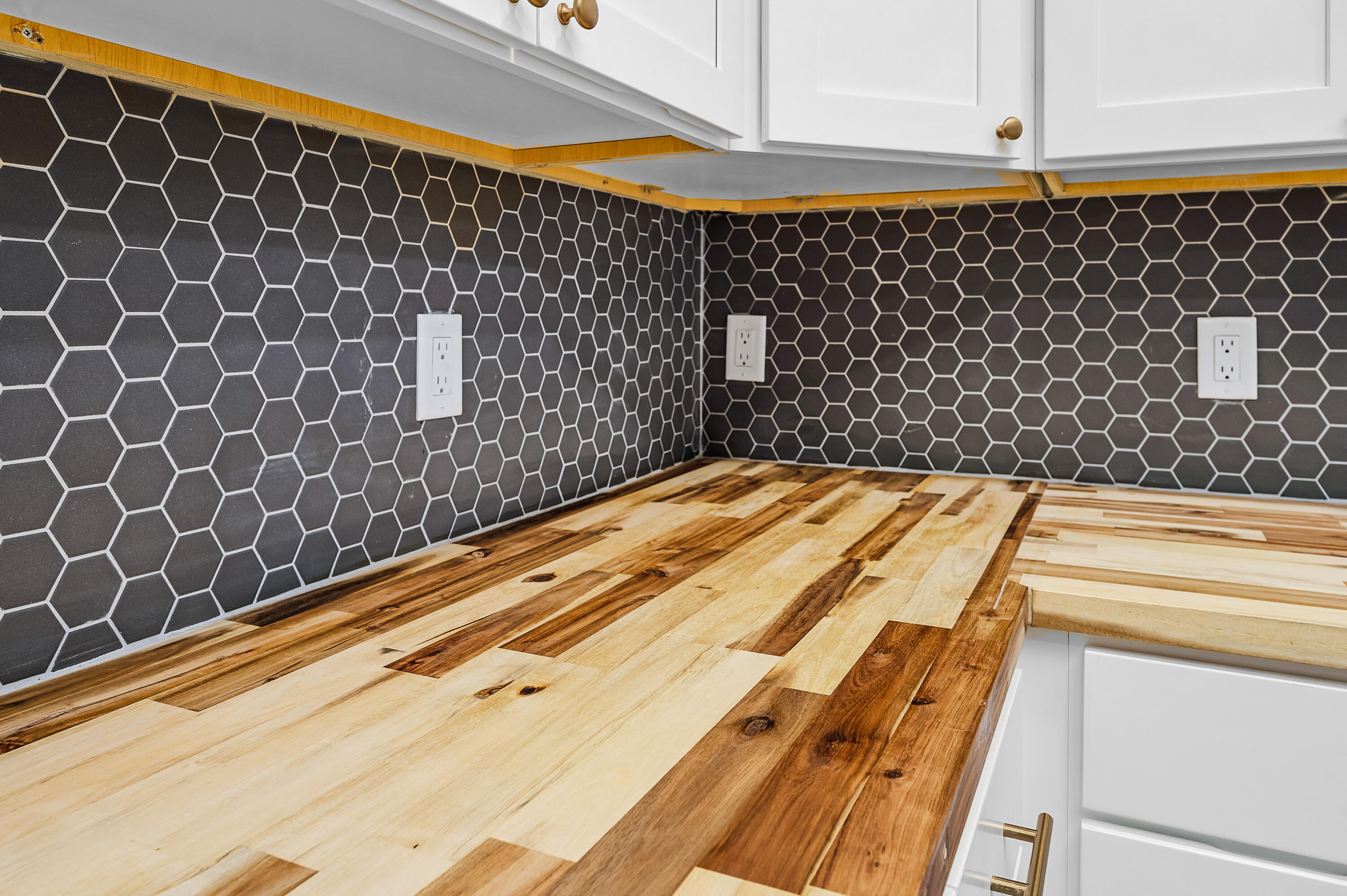 LOWERY TOWNHOMES - Residential