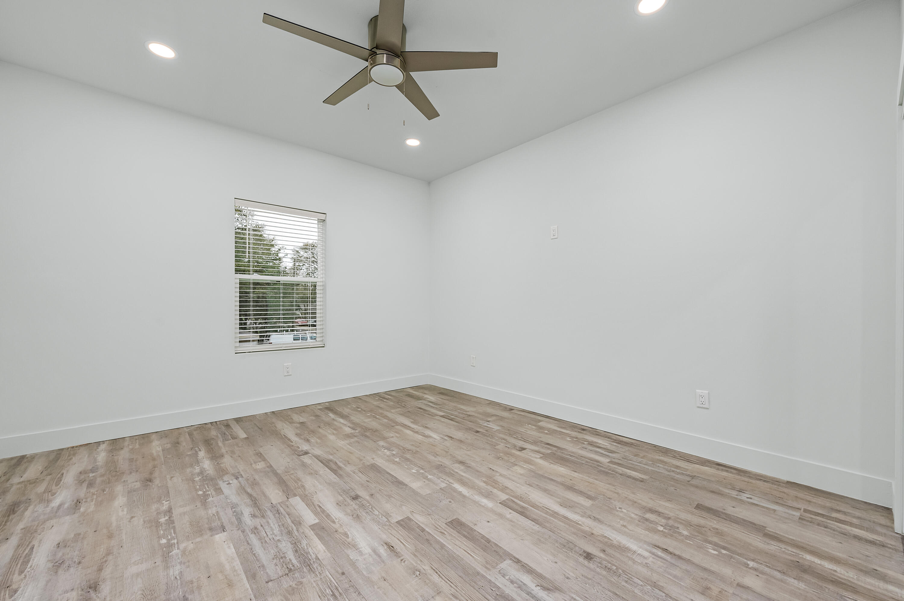 LOWERY TOWNHOMES - Residential