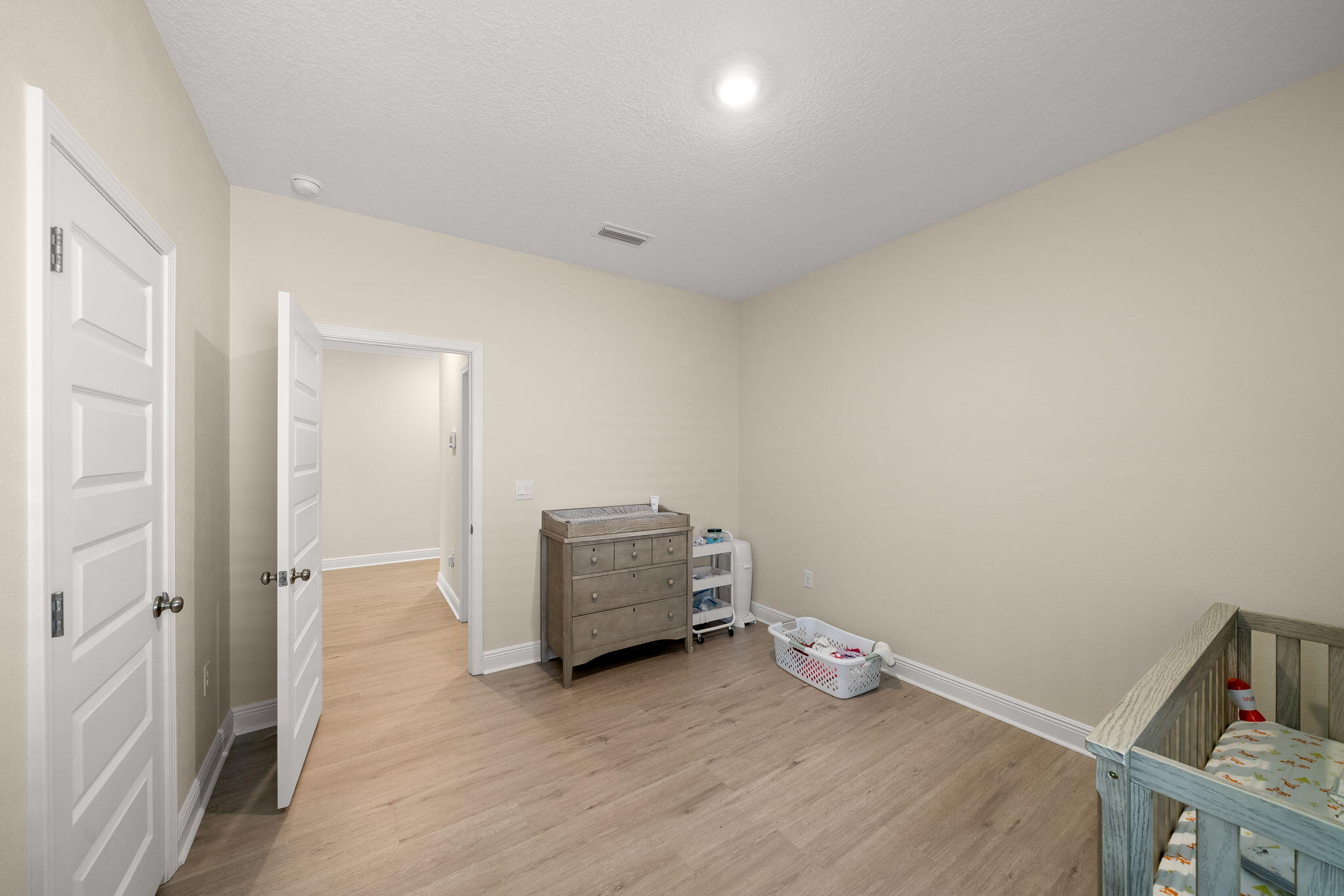 LIVE OAK HARBOUR - Residential Lease