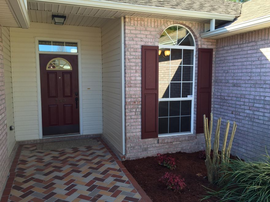 SOUTH OF I-10 Beauty!! This home is MOVE IN READY! This house has had a total makeover! It features New PAINT throughout, New hand scraped wood floors in the Living and kitchen areas, A BRAND NEW Kitchen with GRANITE, Beautiful Backsplash and New Stainless Steel Appliances. It also features new bathroom tile, vanities, and mirrors! This home has a large backroom that could be used as a living room or playroom! The backyard has been freshly sodded! The Driveway also features EXTRA parking for an RV or any other Cars,Boats, ETC! Don't miss out on this GREAT Deal!!