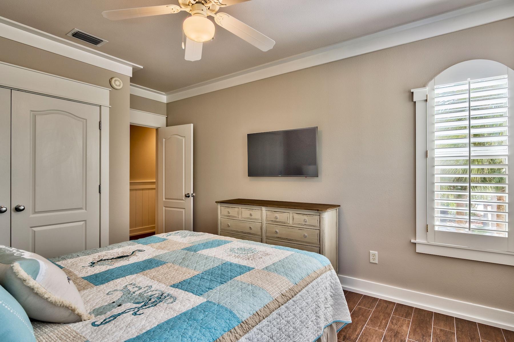 VILLAS AT SEACREST BEACH - Residential