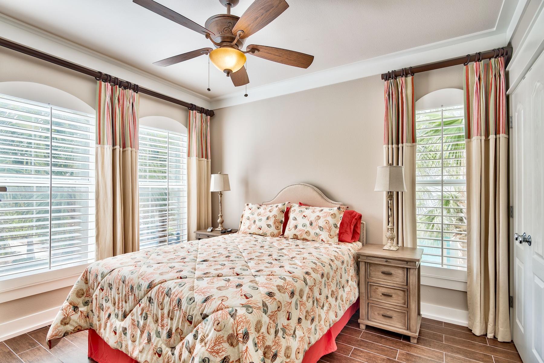 VILLAS AT SEACREST BEACH - Residential