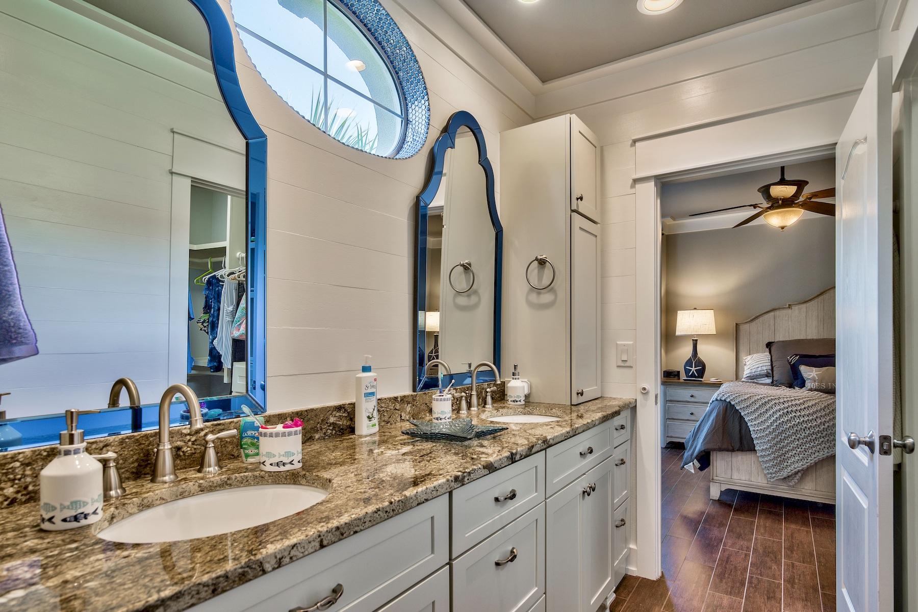 VILLAS AT SEACREST BEACH - Residential