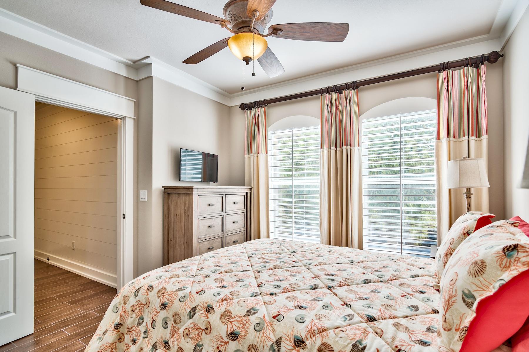 VILLAS AT SEACREST BEACH - Residential