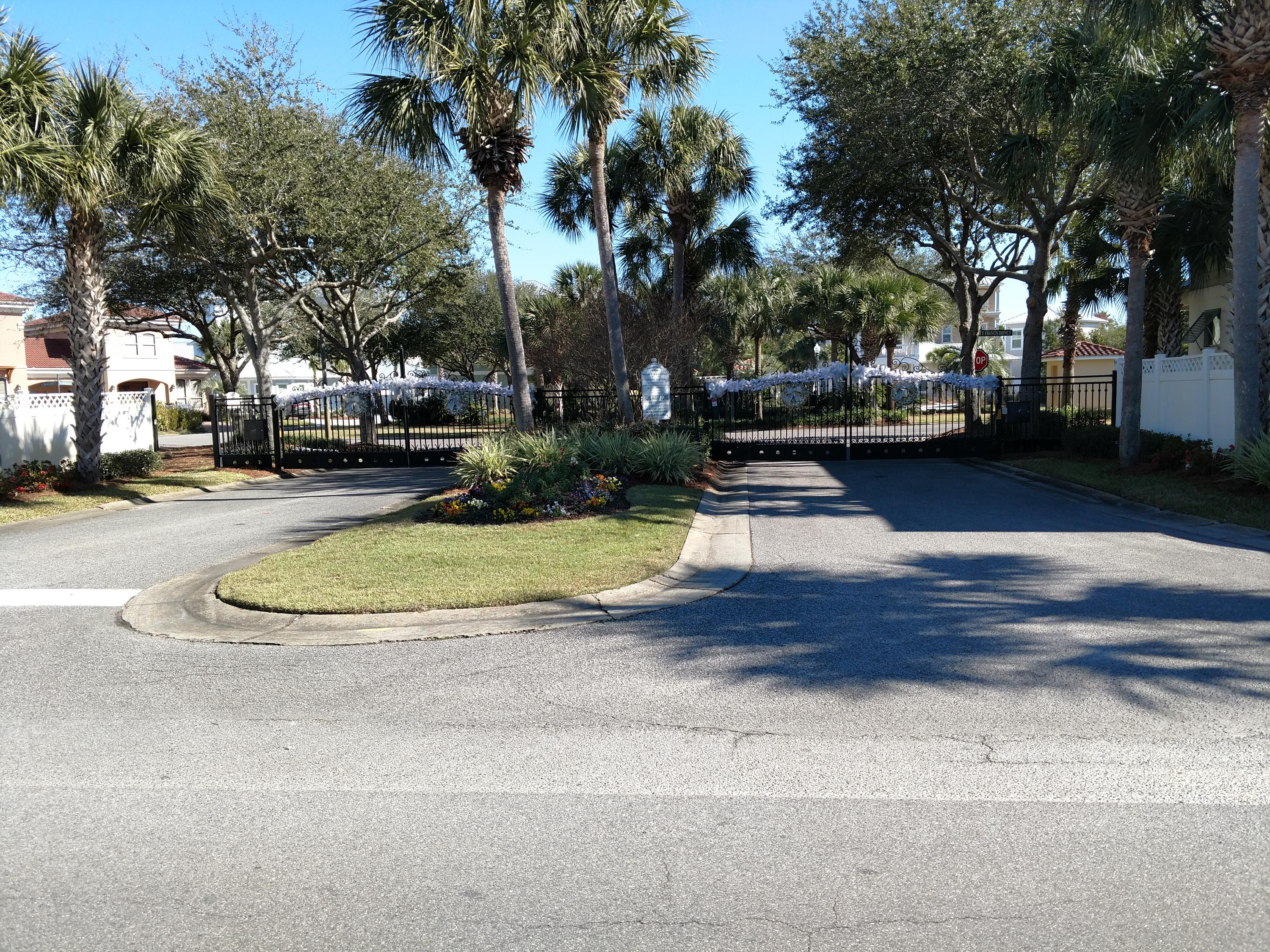 EMERALD WATERS VILLAGE - Land