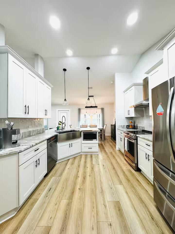 HOLLEY BY THE SEA - Residential