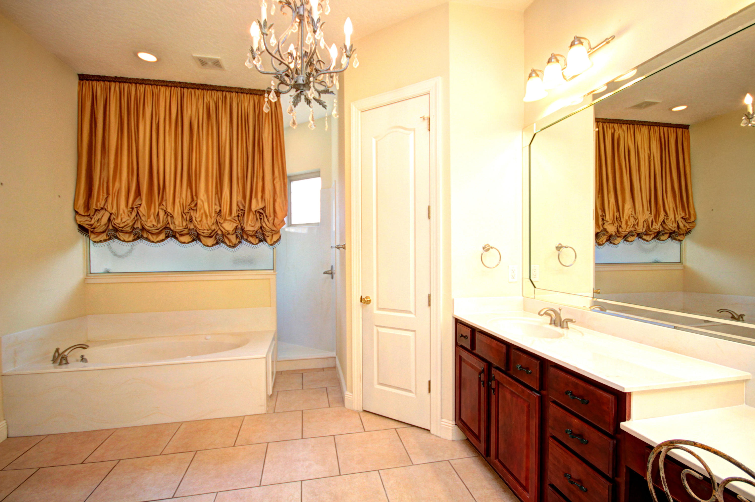 Chardonnay Estates - Residential