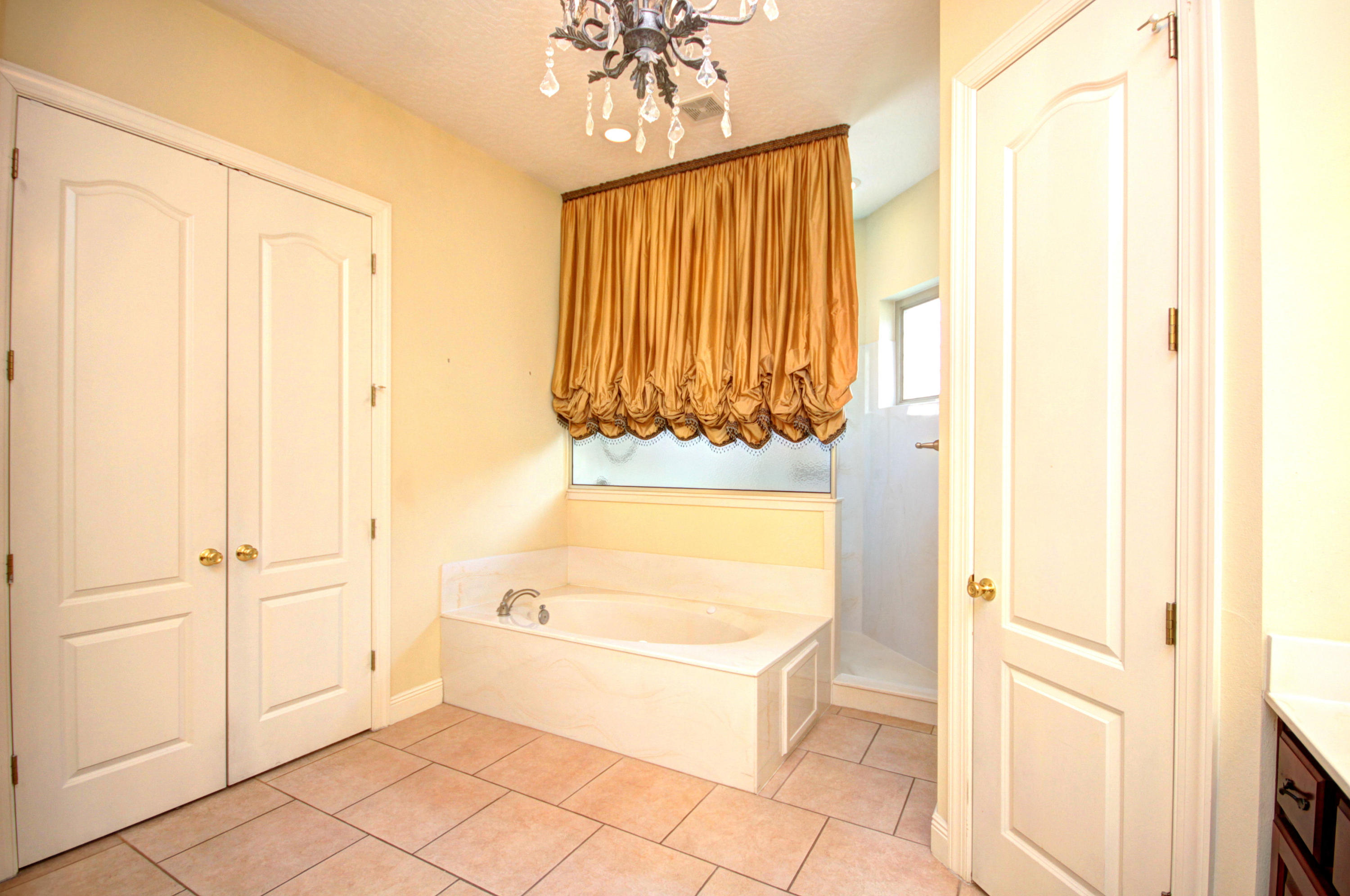 Chardonnay Estates - Residential