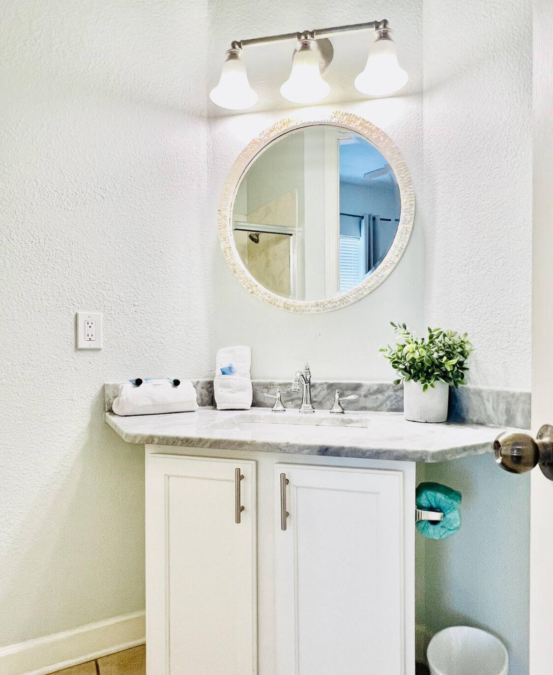 CRYSTAL COVE - Residential