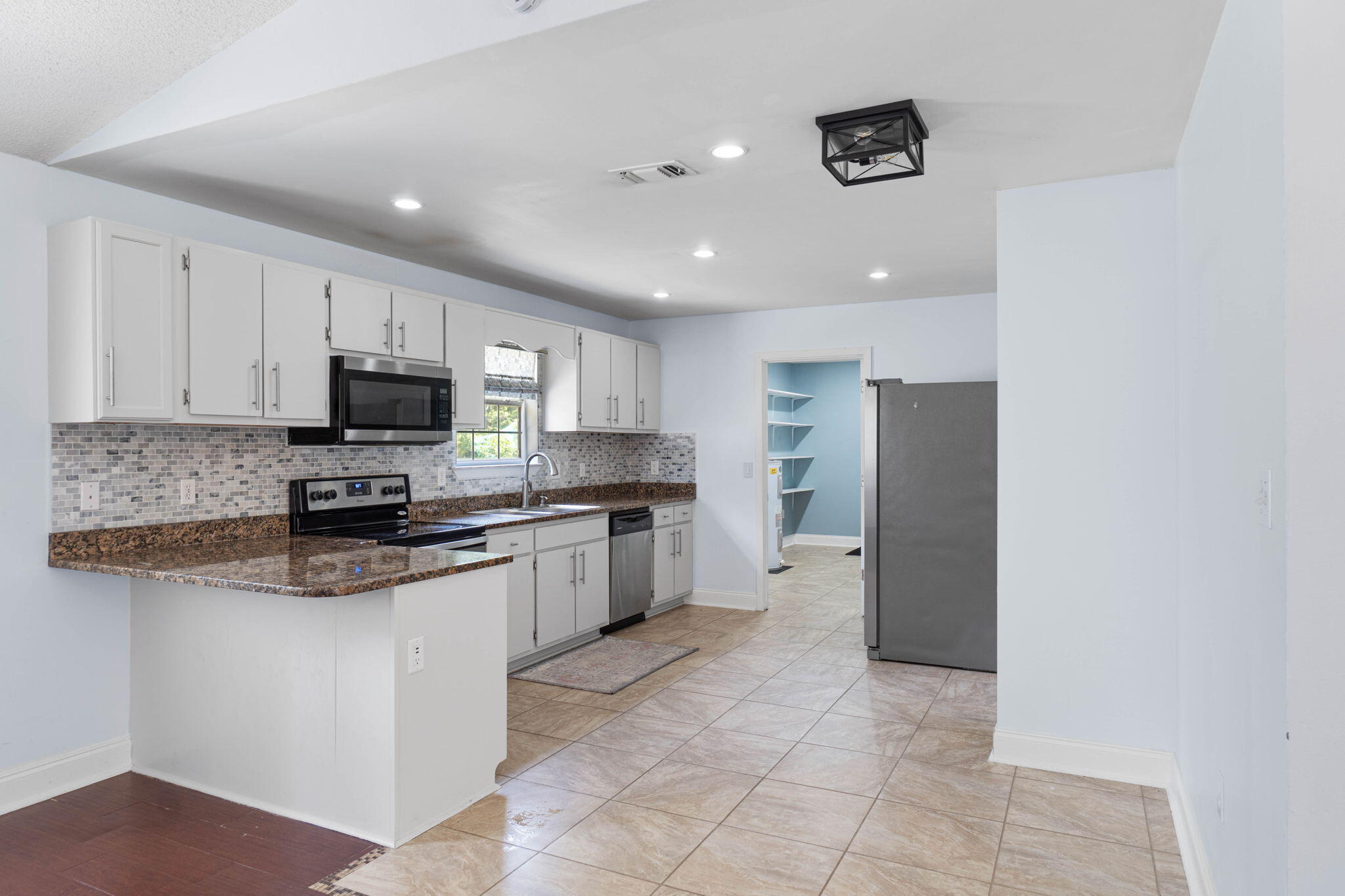 METES & BOUNDS - Residential Lease