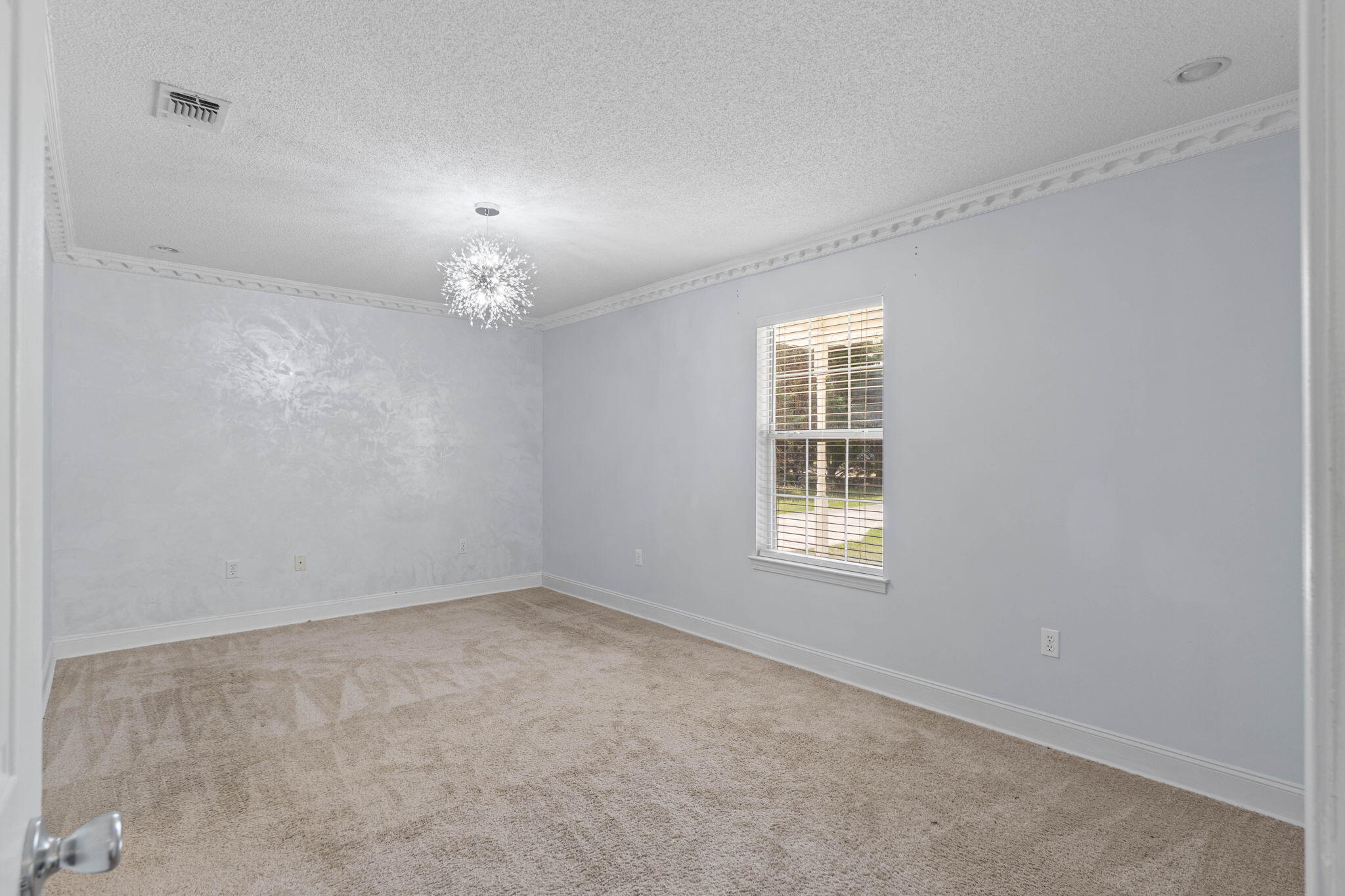 METES & BOUNDS - Residential Lease