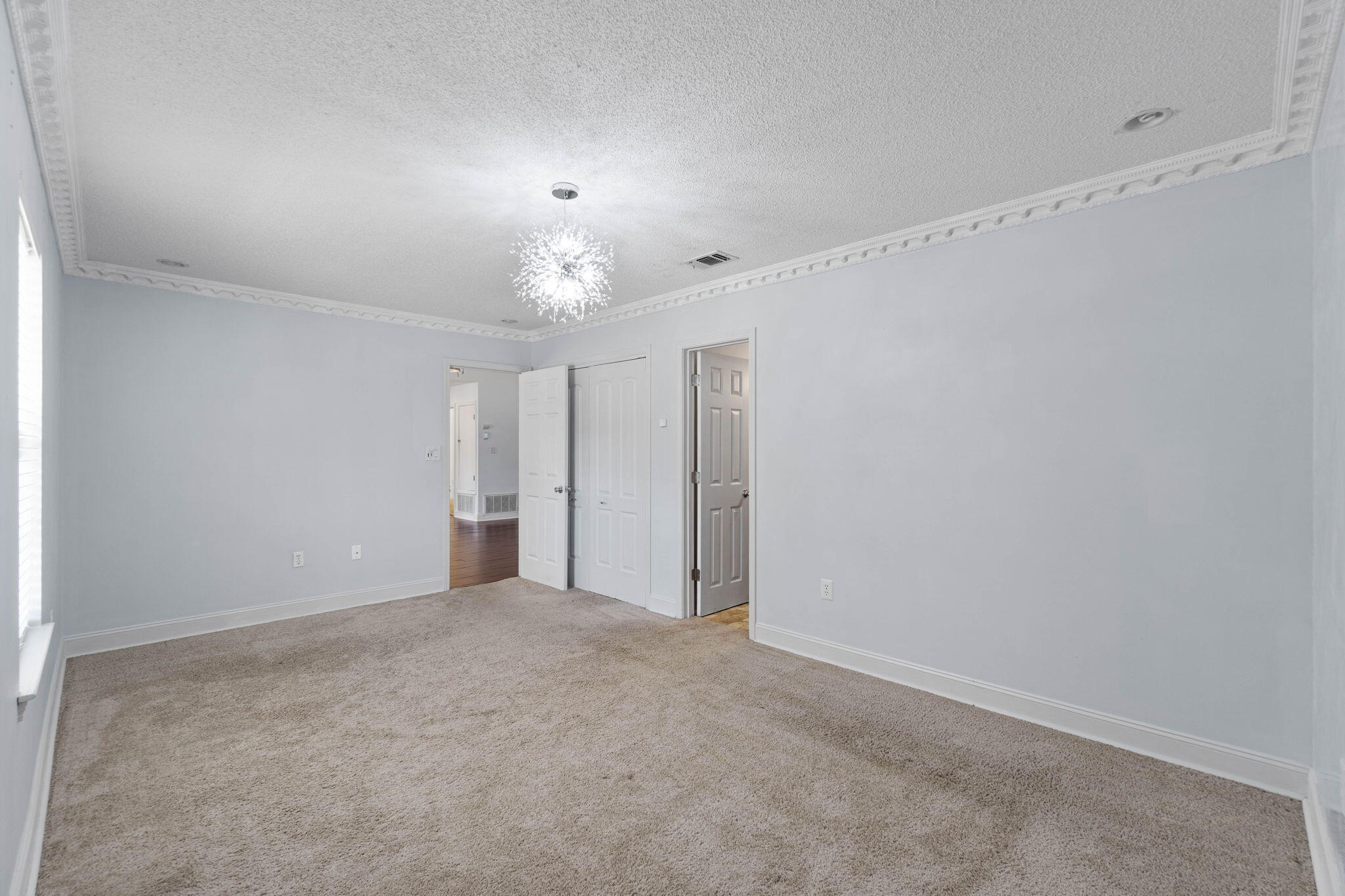 METES & BOUNDS - Residential Lease