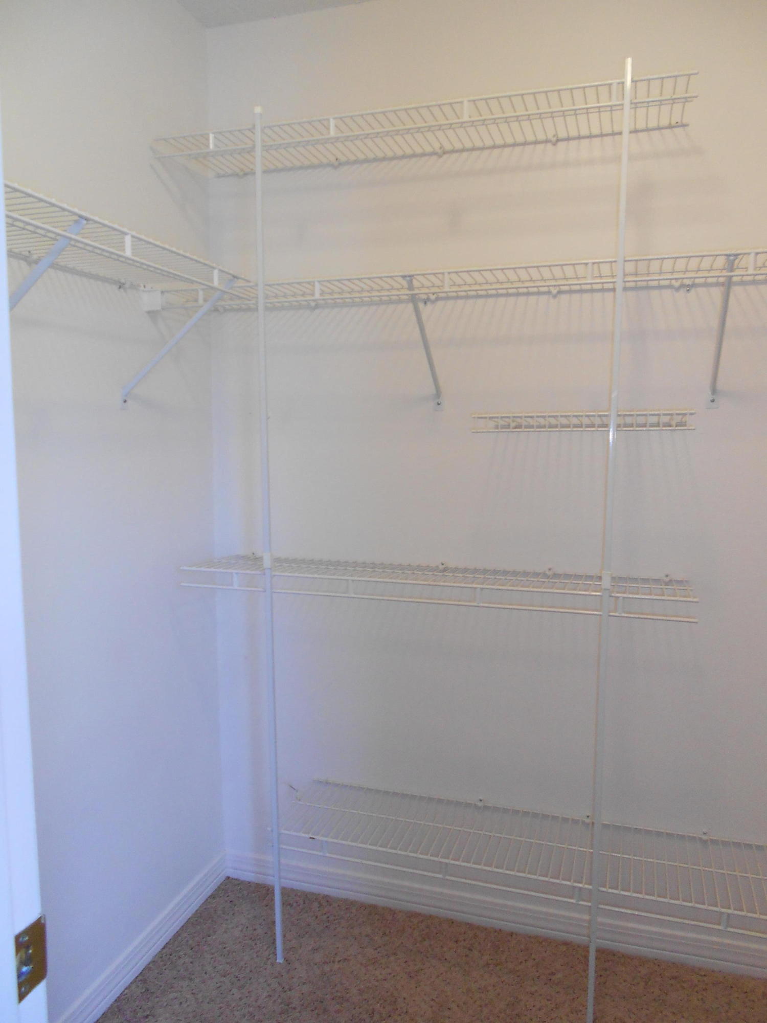 FOREST OAKS PH 2 - Residential Lease