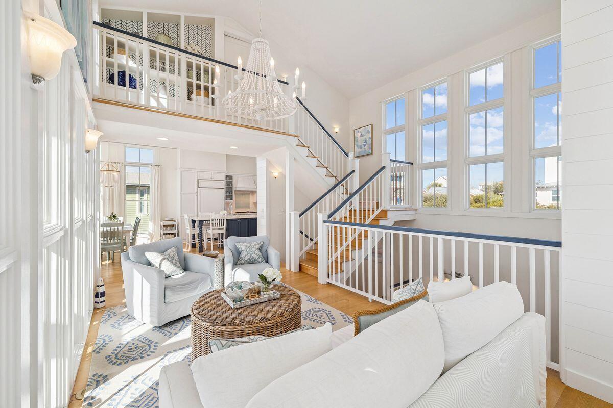 SEASIDE 11 - Residential