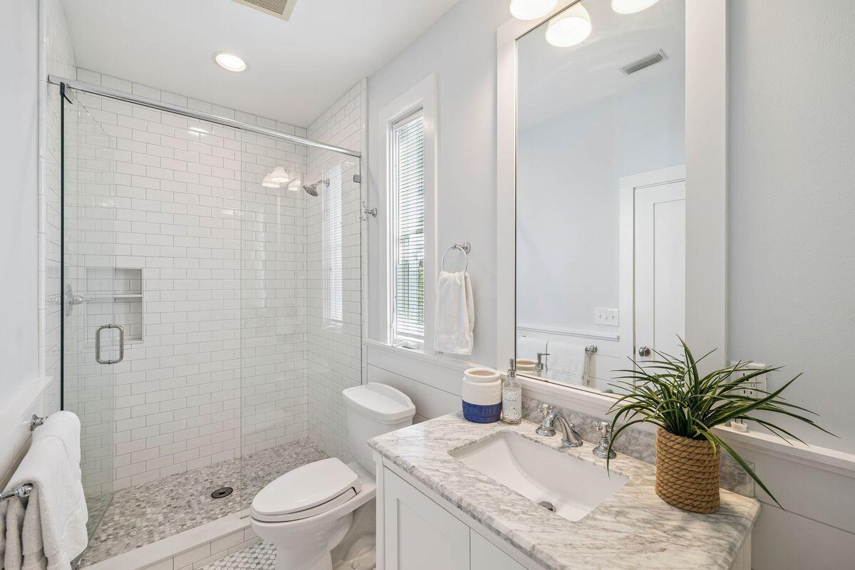 SEASIDE 11 - Residential