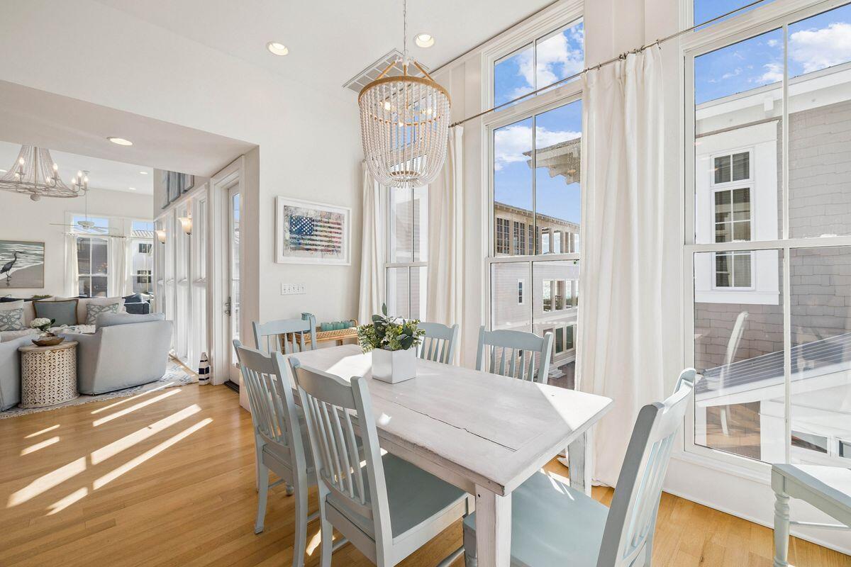 SEASIDE 11 - Residential