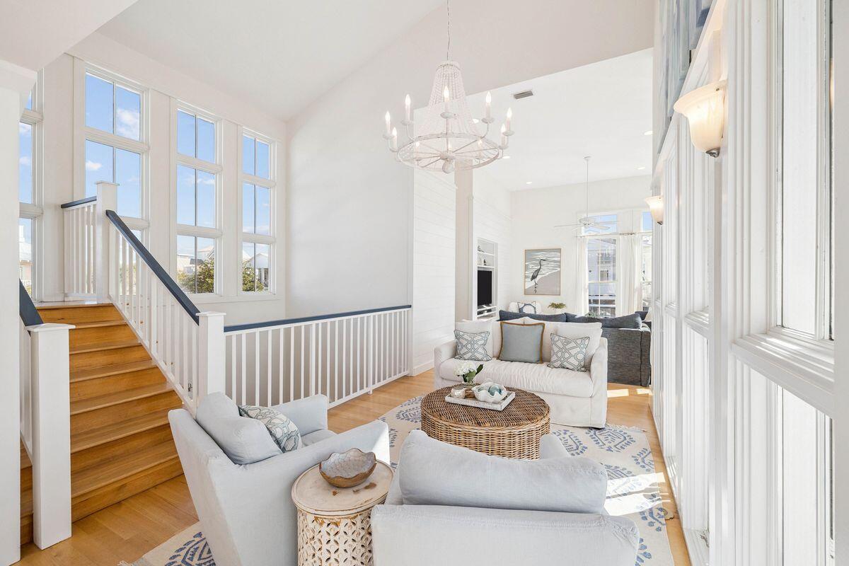 SEASIDE 11 - Residential