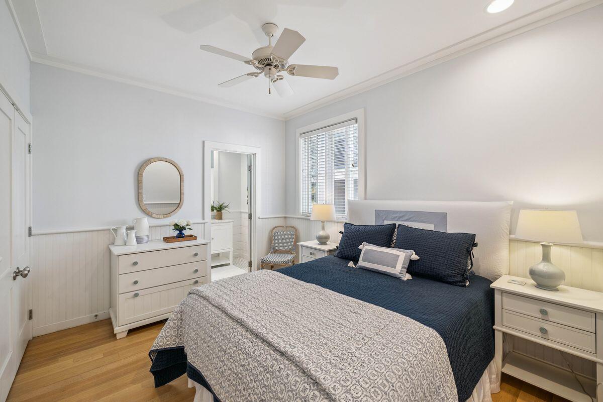 SEASIDE 11 - Residential