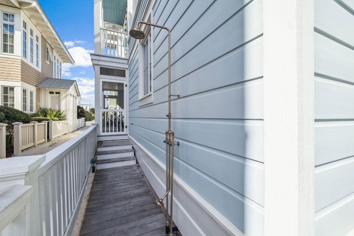 SEASIDE 11 - Residential