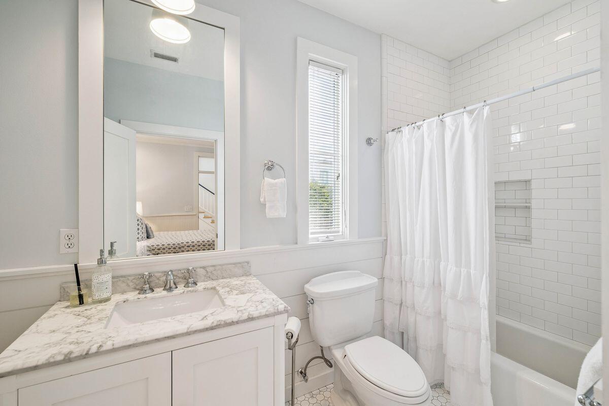 SEASIDE 11 - Residential