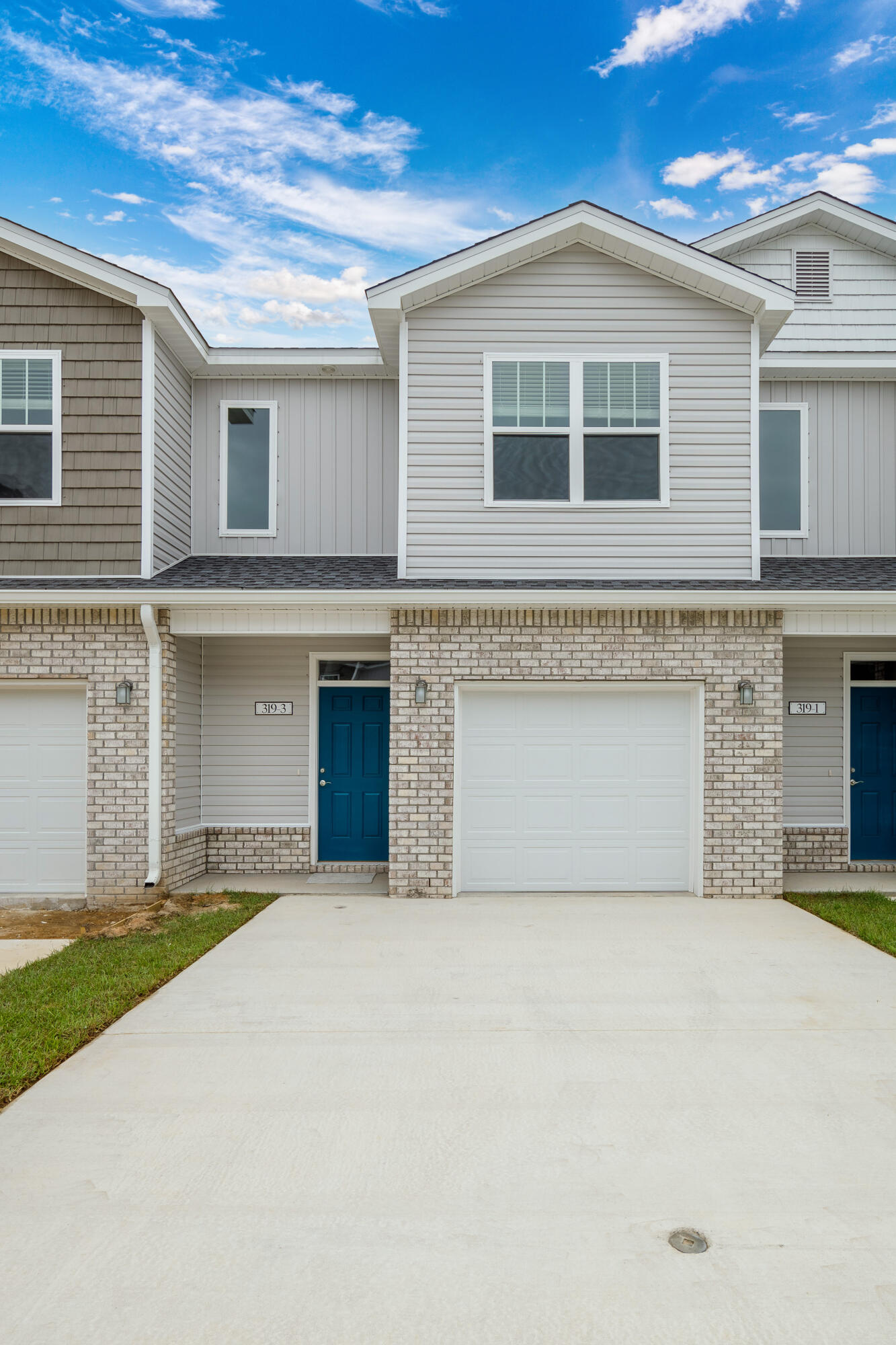 Orange Place Townhomes - Residential