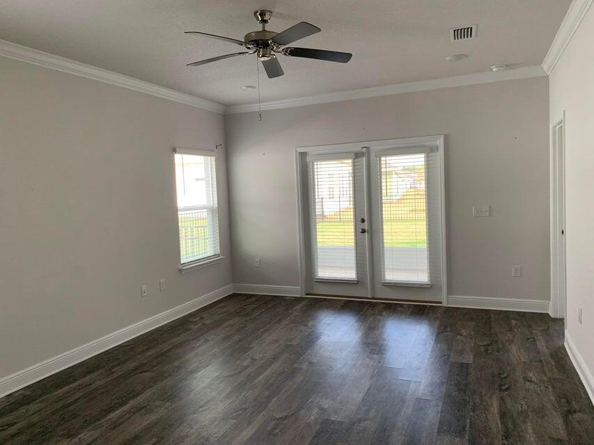 HAMMOCK BAY - Residential Lease