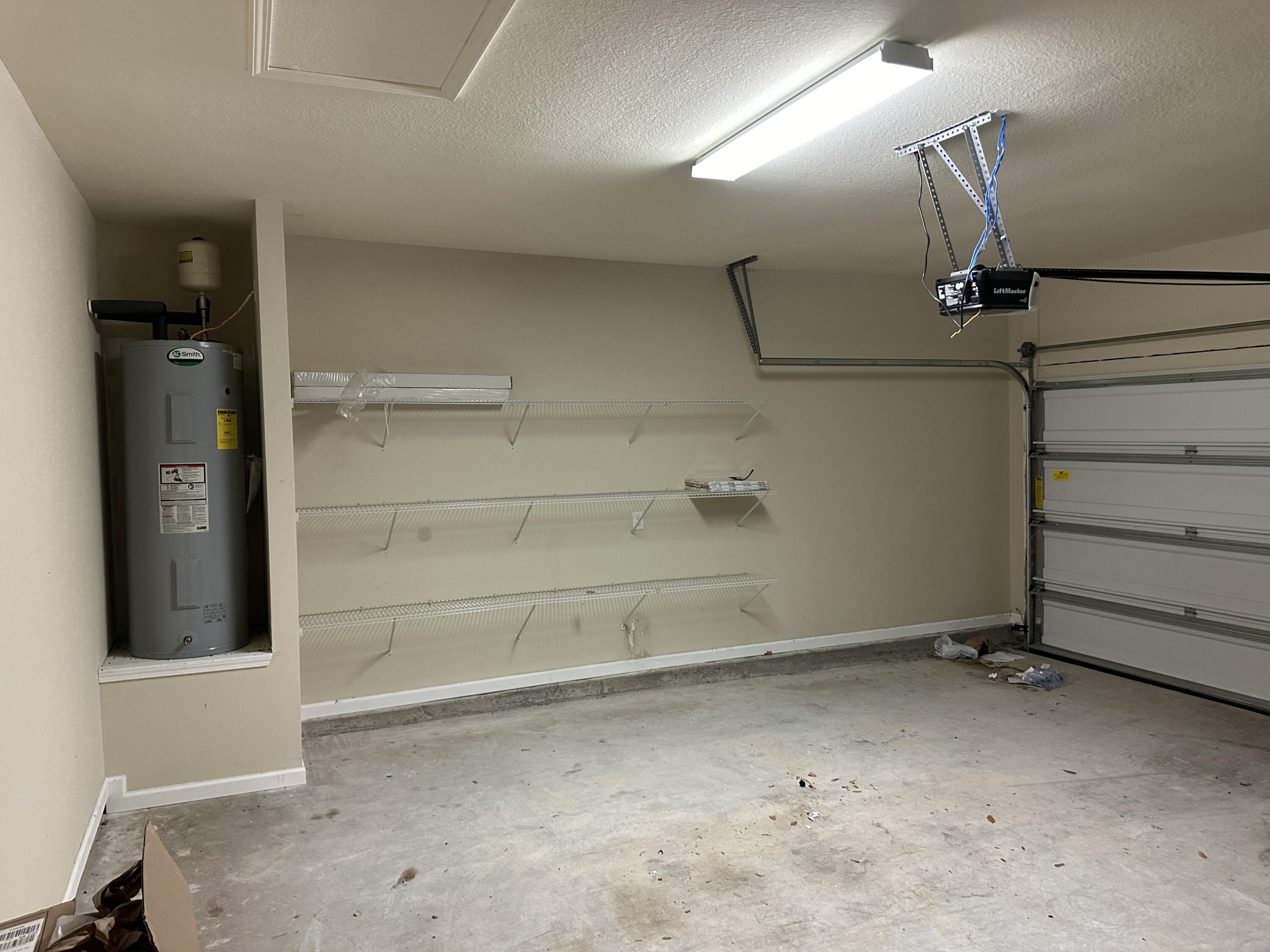 HAMMOCK BAY - Residential Lease