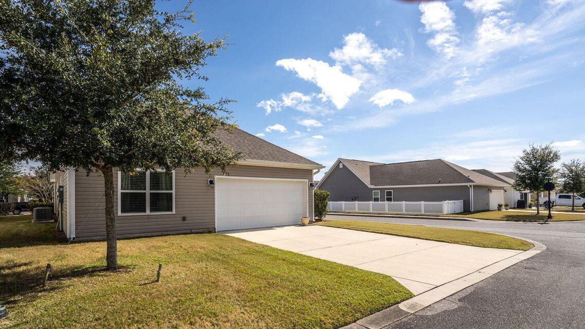 HAMMOCK BAY - Residential Lease