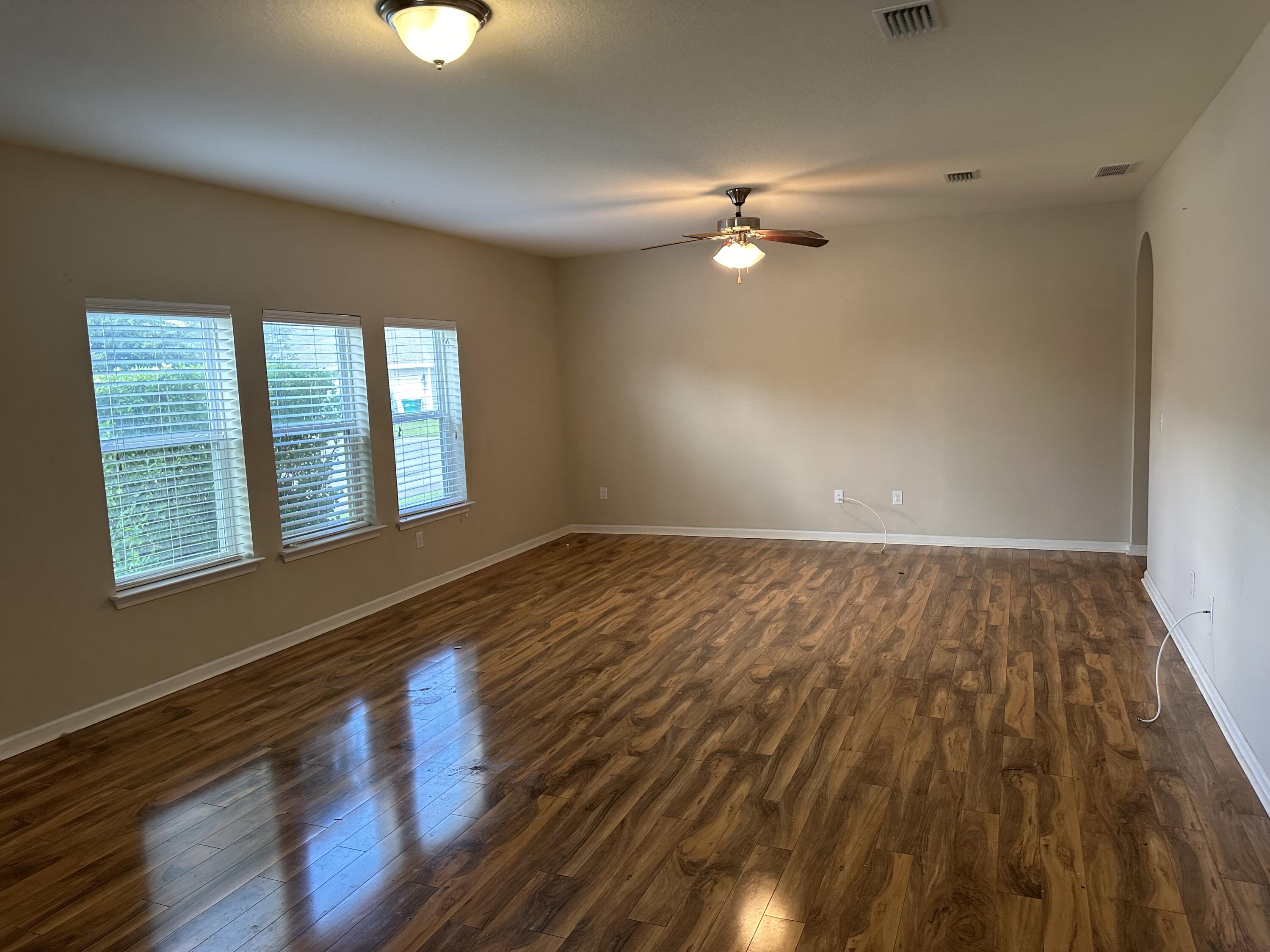 HAMMOCK BAY - Residential Lease