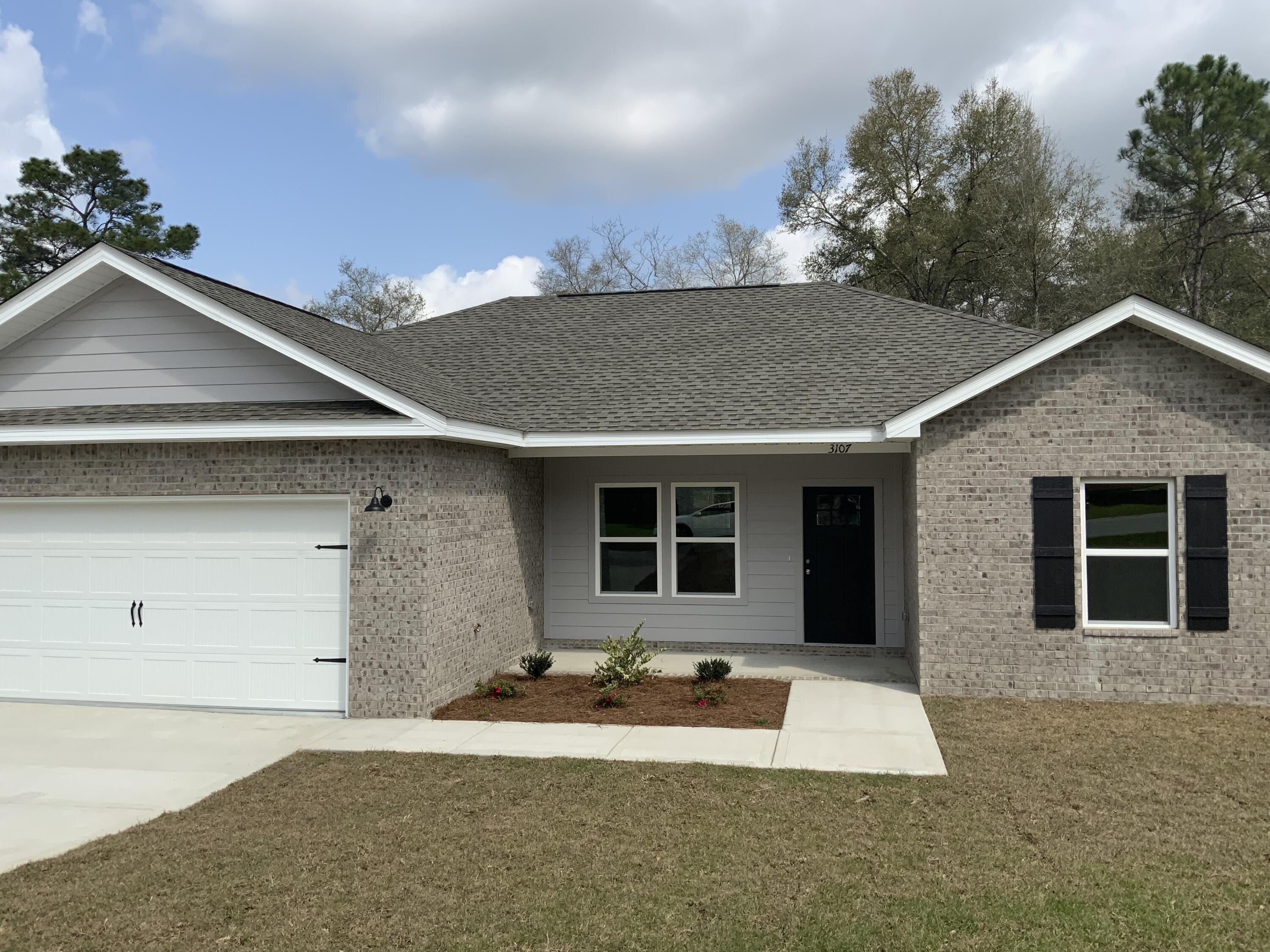 MAJESTIC OAKS VINEYARD - Residential