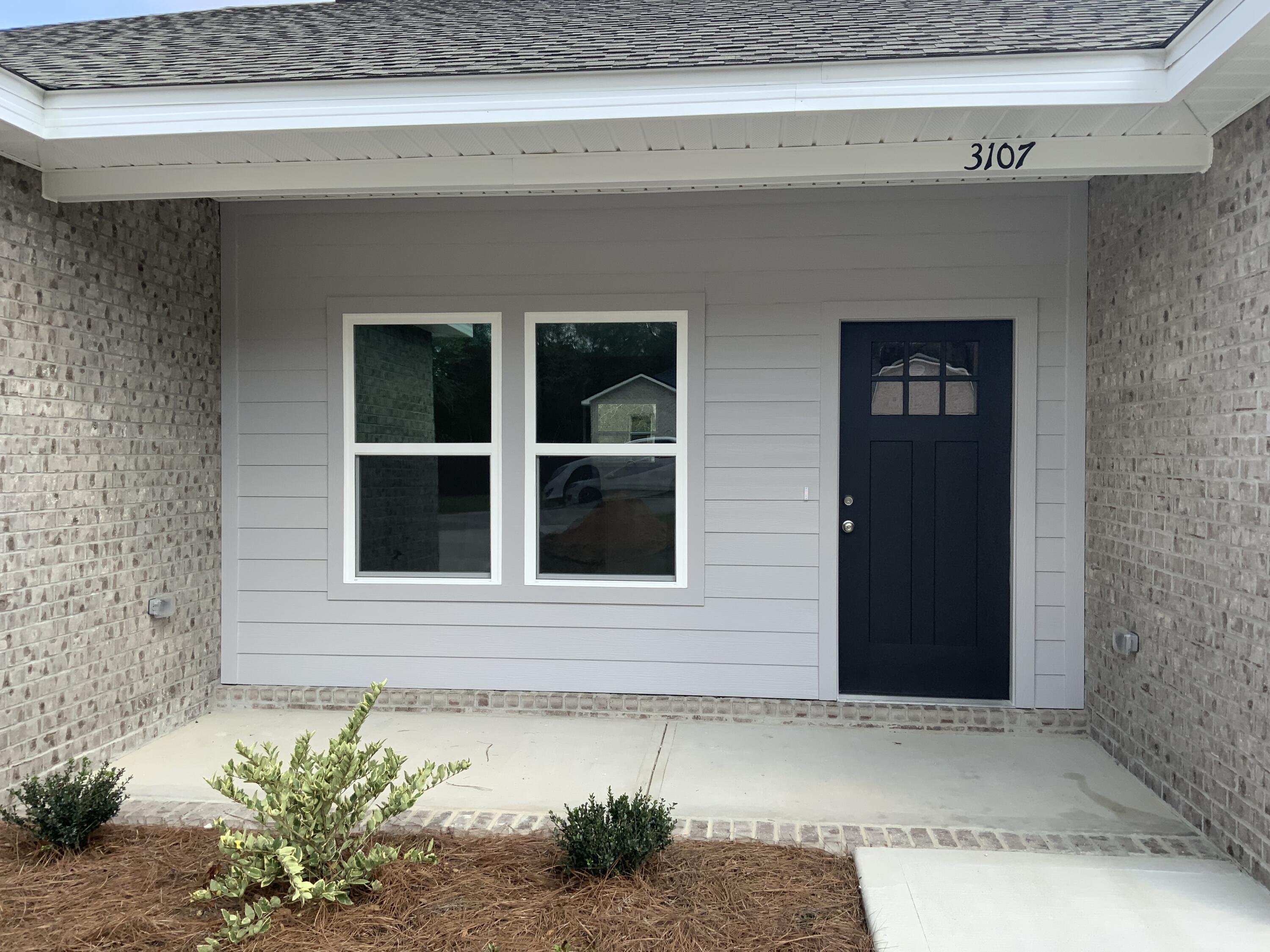 MAJESTIC OAKS VINEYARD - Residential