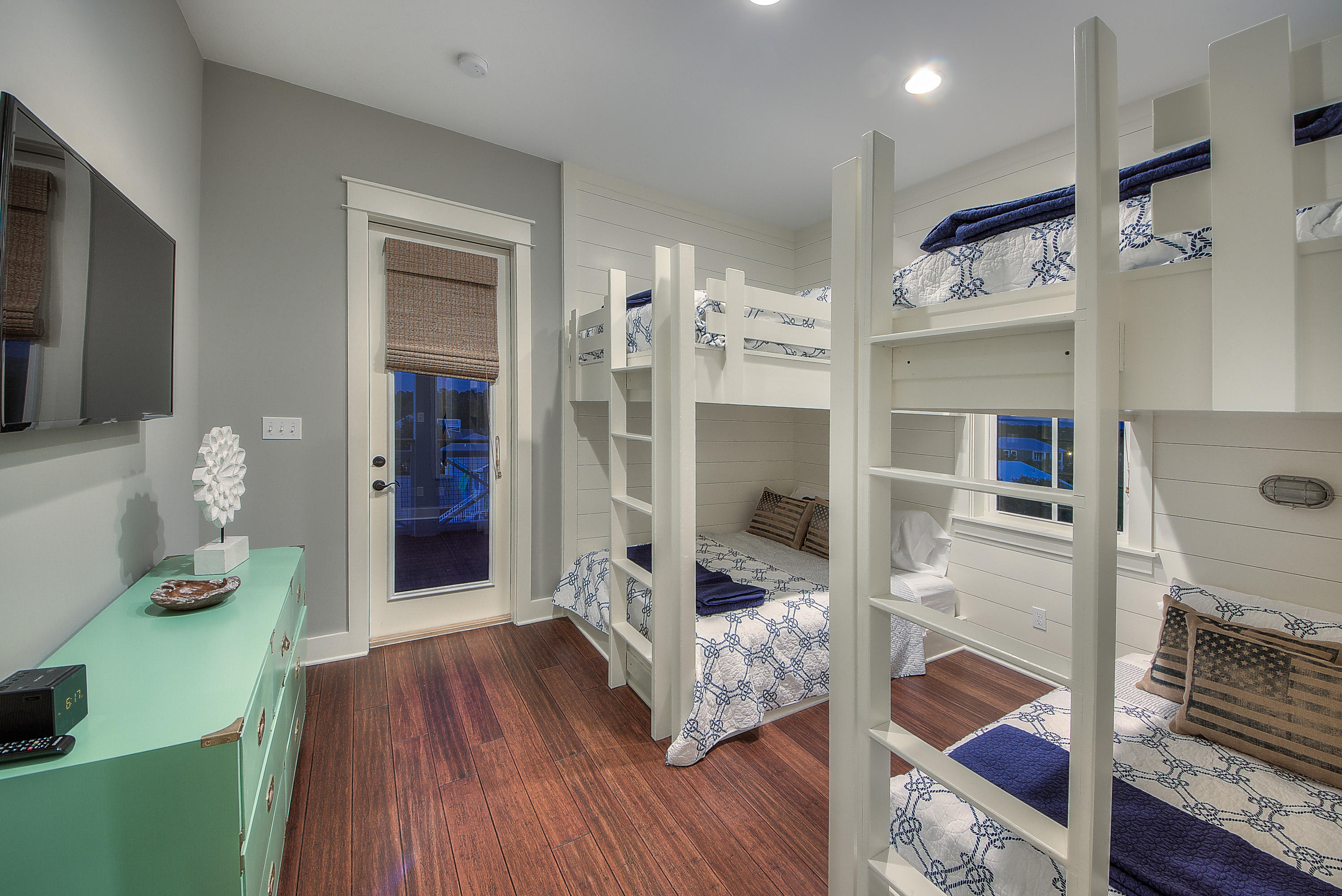 SEACREST - Residential