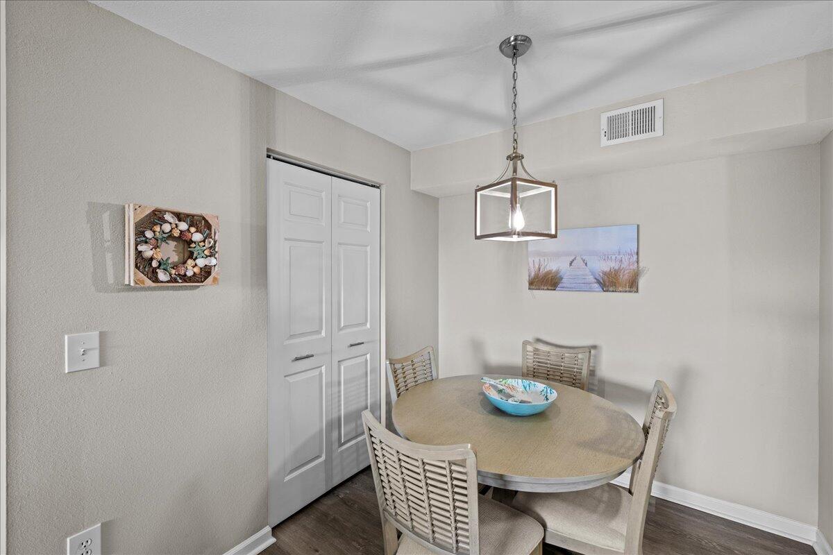 INDIAN LAKE - Residential