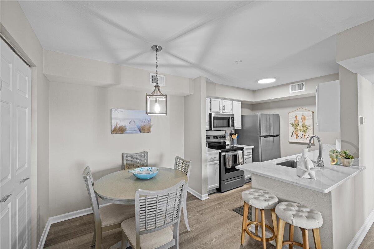 INDIAN LAKE - Residential