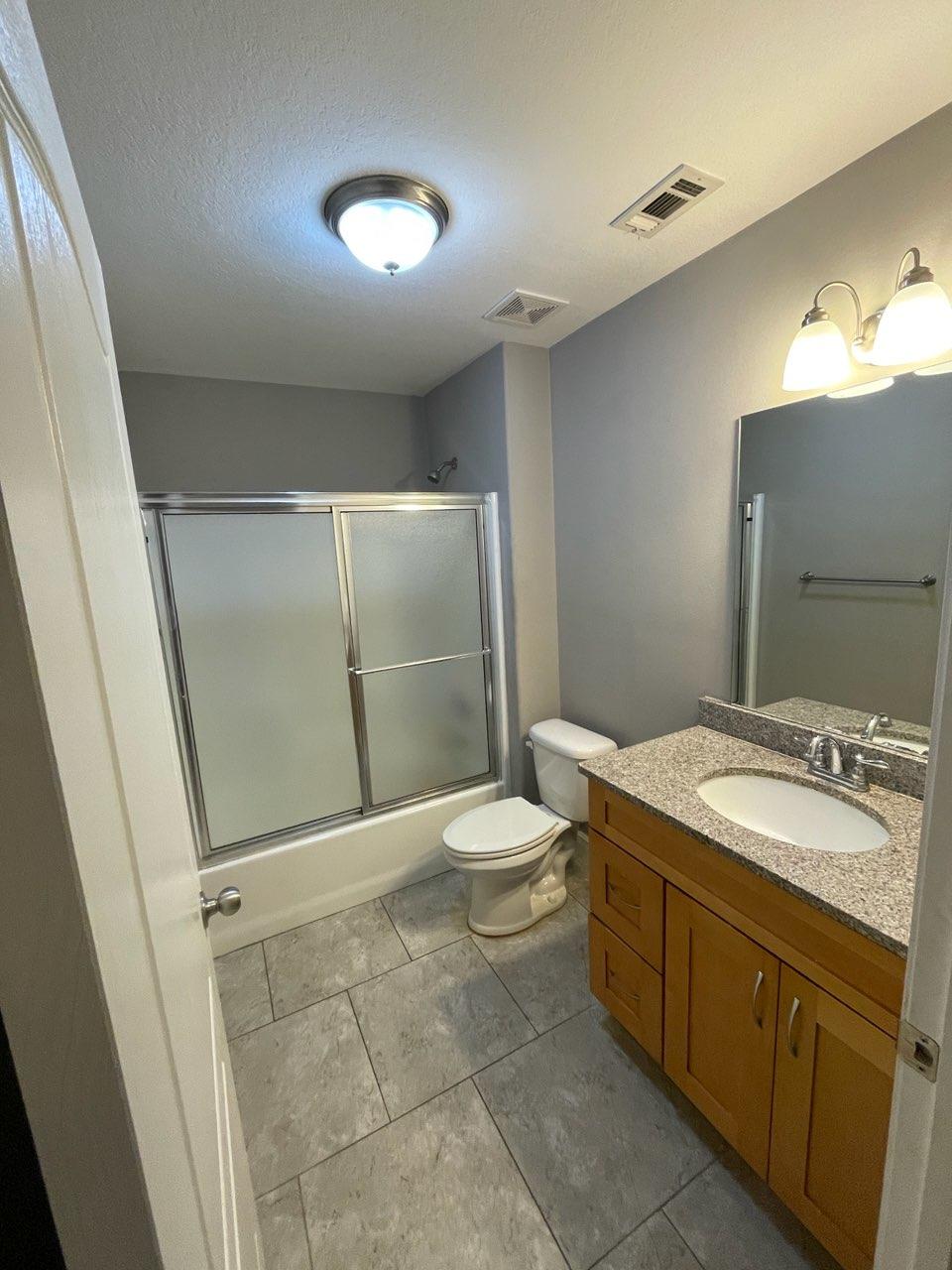 HOLLEY SHORES - Residential Lease