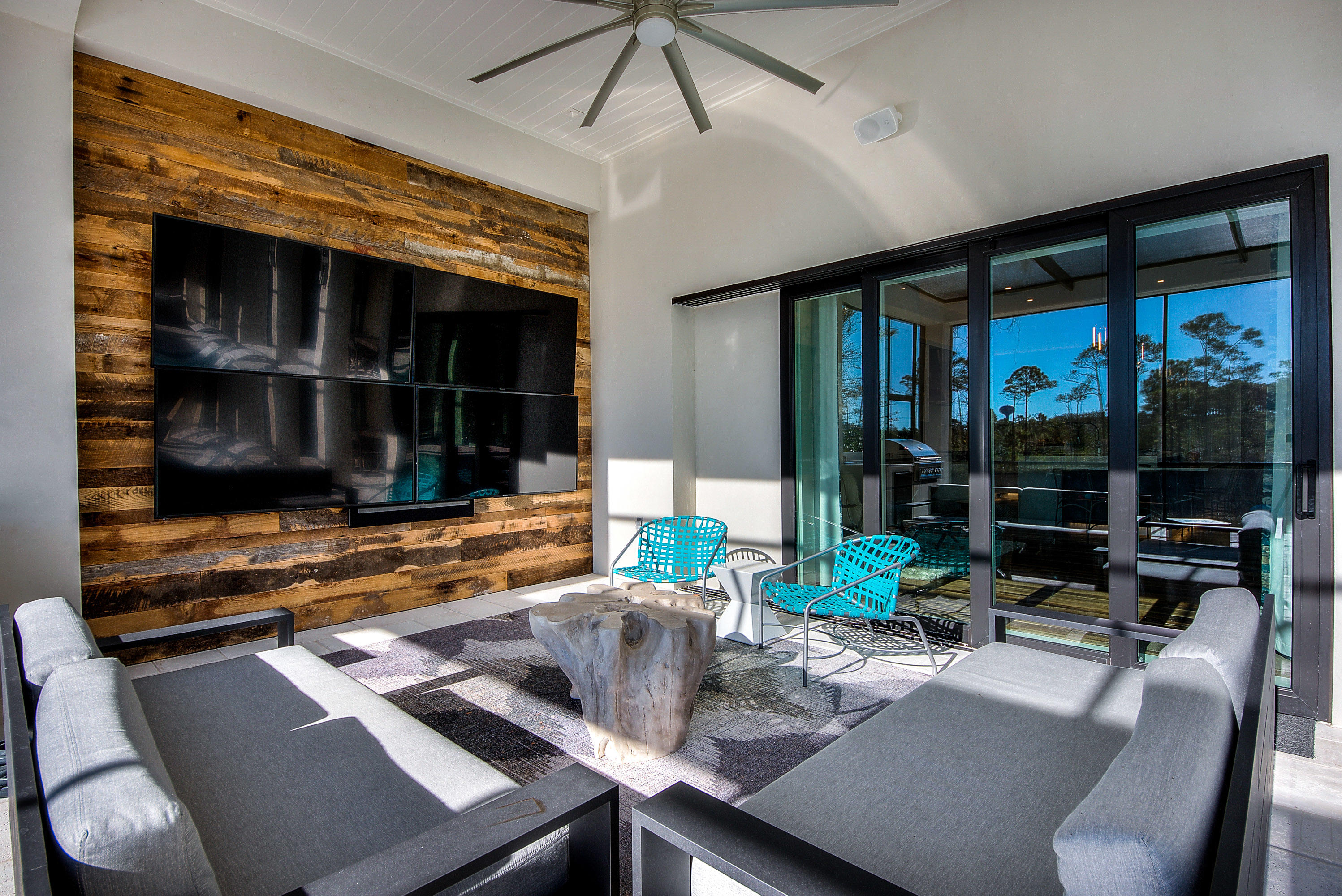 REGATTA BAY PH 1 - Residential