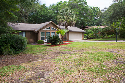 EDGEWATER VILLAGE NORTH - Residential Lease