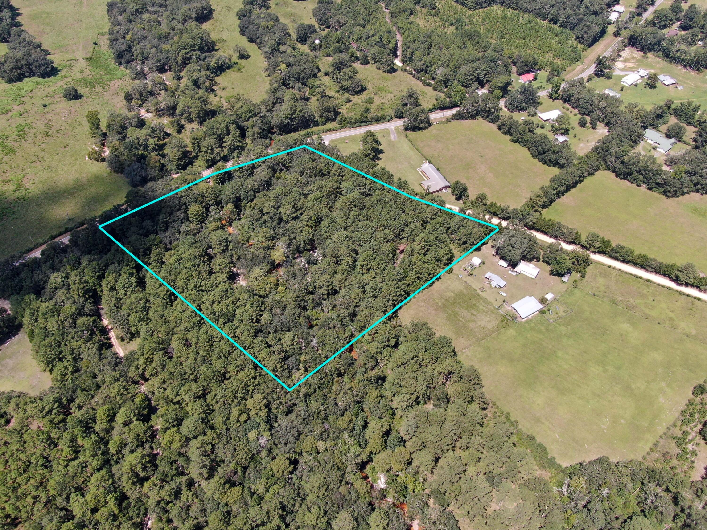 METES & BOUNDS - Land